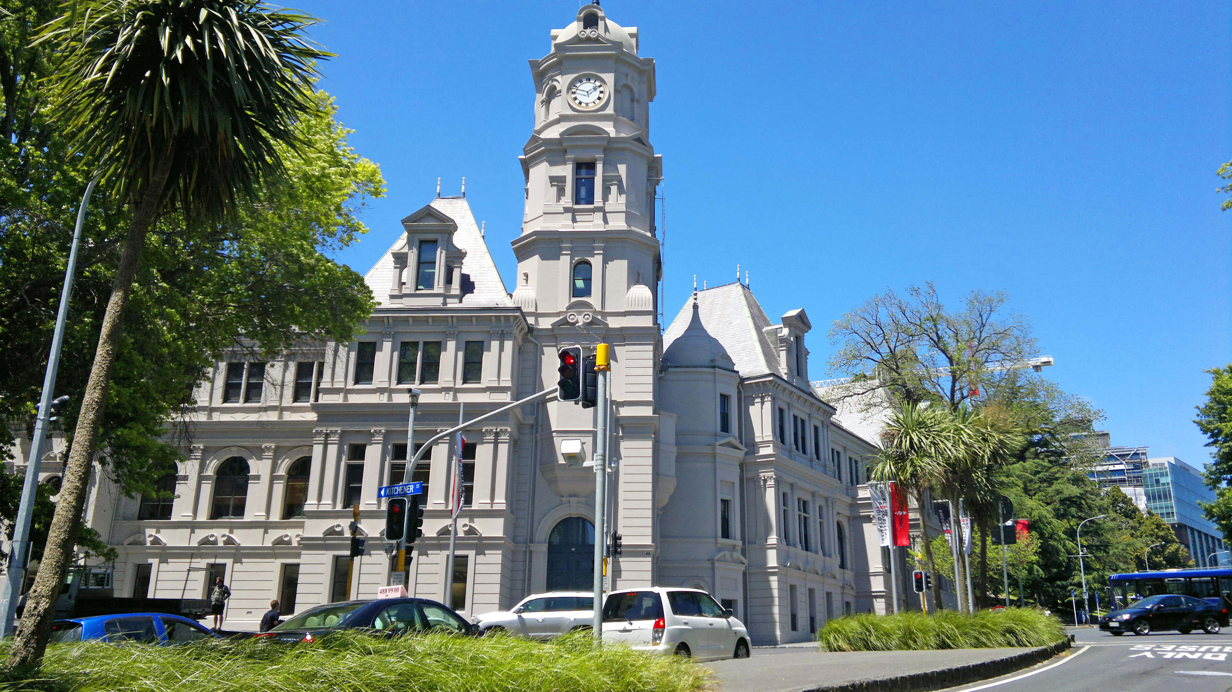 Auckland Art Gallery, historic clock tower, ornate architecture, 4K Desktop Wallpaper