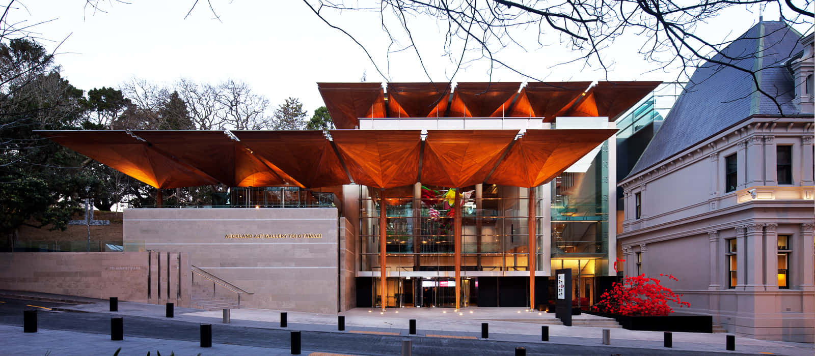 Auckland Art Gallery, glowing orange canopy, twilight, HD Desktop Wallpaper