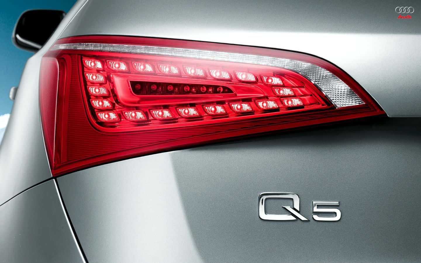 Audi Q5, silver, red LED taillight, HD Desktop Wallpaper