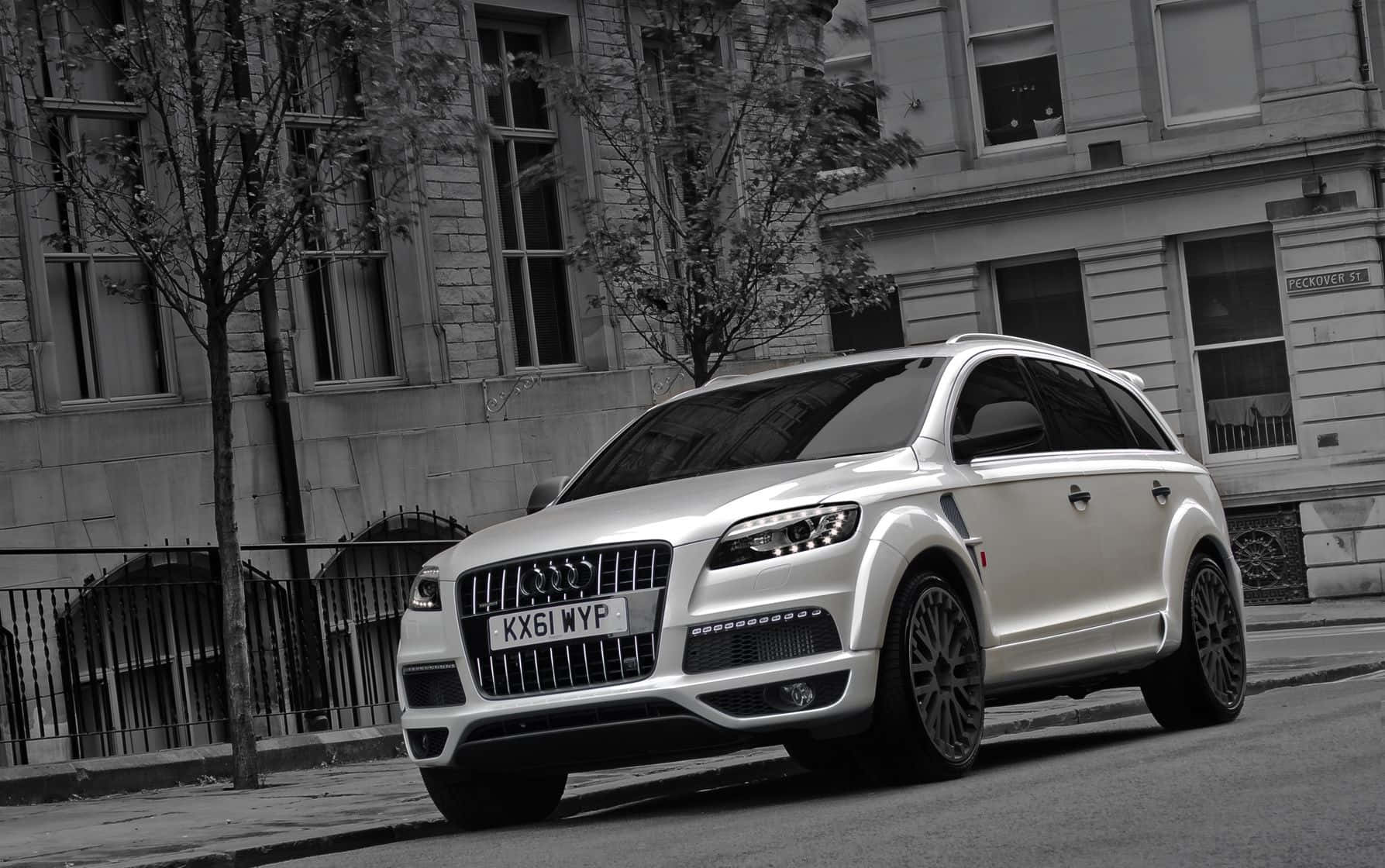 Audi Q7, silver, city street, HD Desktop Wallpaper