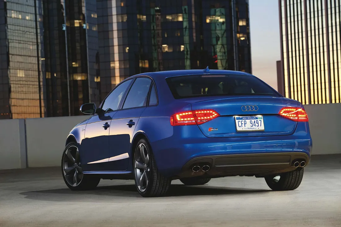Audi S4