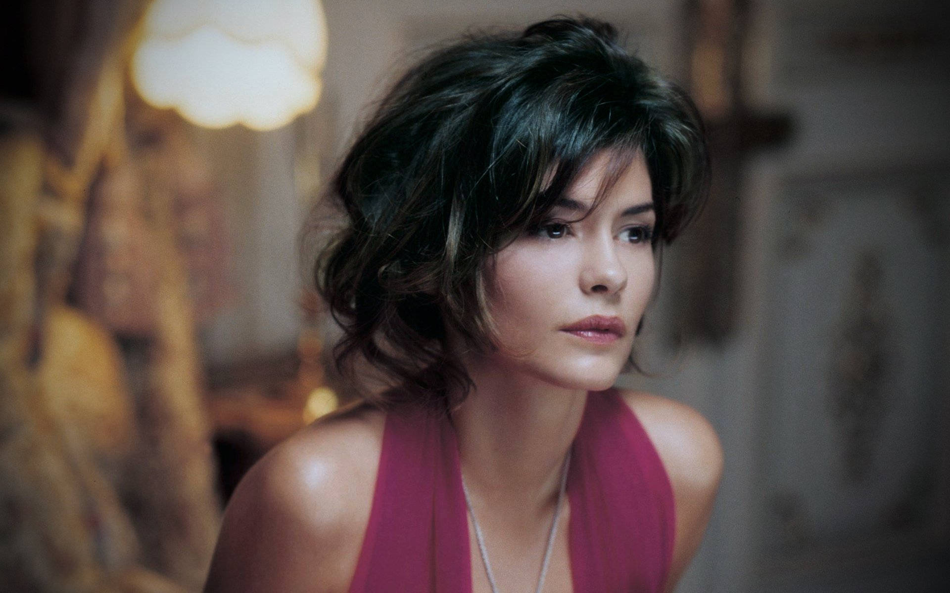 Audrey Tautou, pink dress, short hair, Full HD Desktop Wallpaper