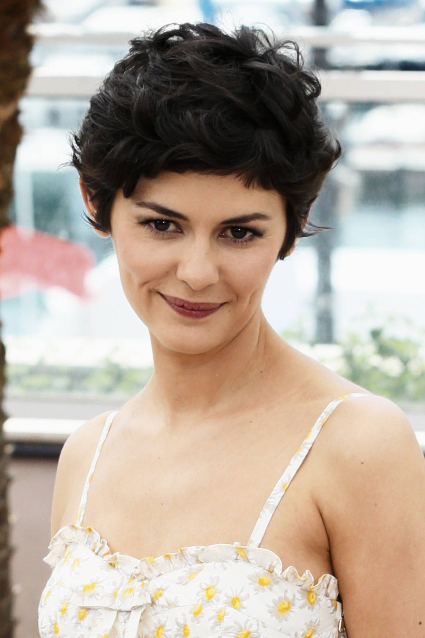 Audrey Tautou, pixie cut, white dress, Full HD Phone Wallpaper