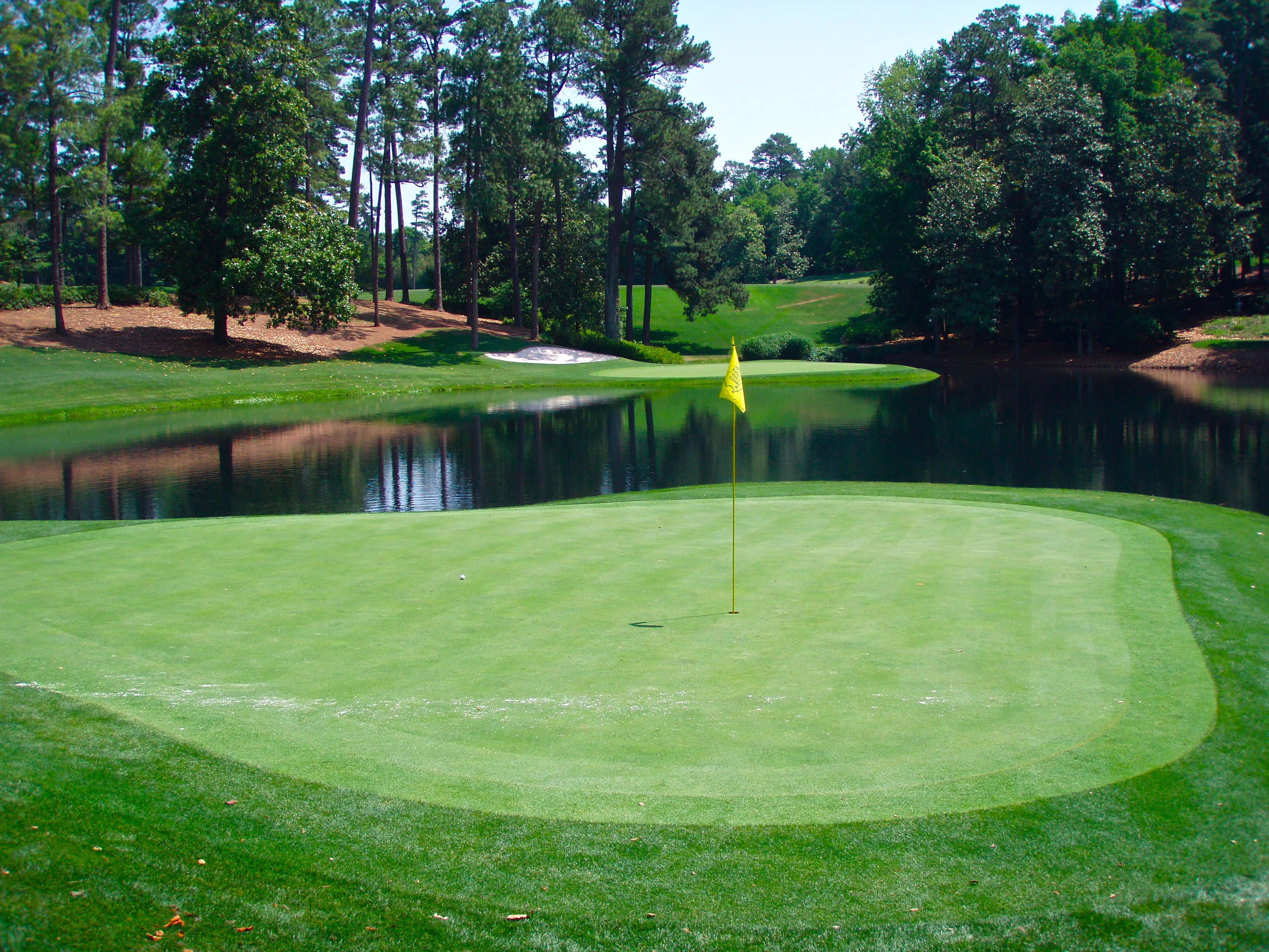 Augusta National Golf Course, green grass, golf course, 2K Desktop Wallpaper