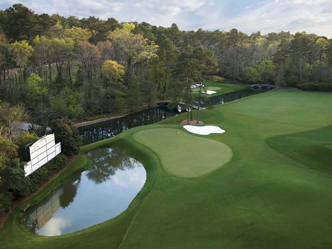 Augusta National Golf Course, pond, trees, HD Desktop Wallpaper
