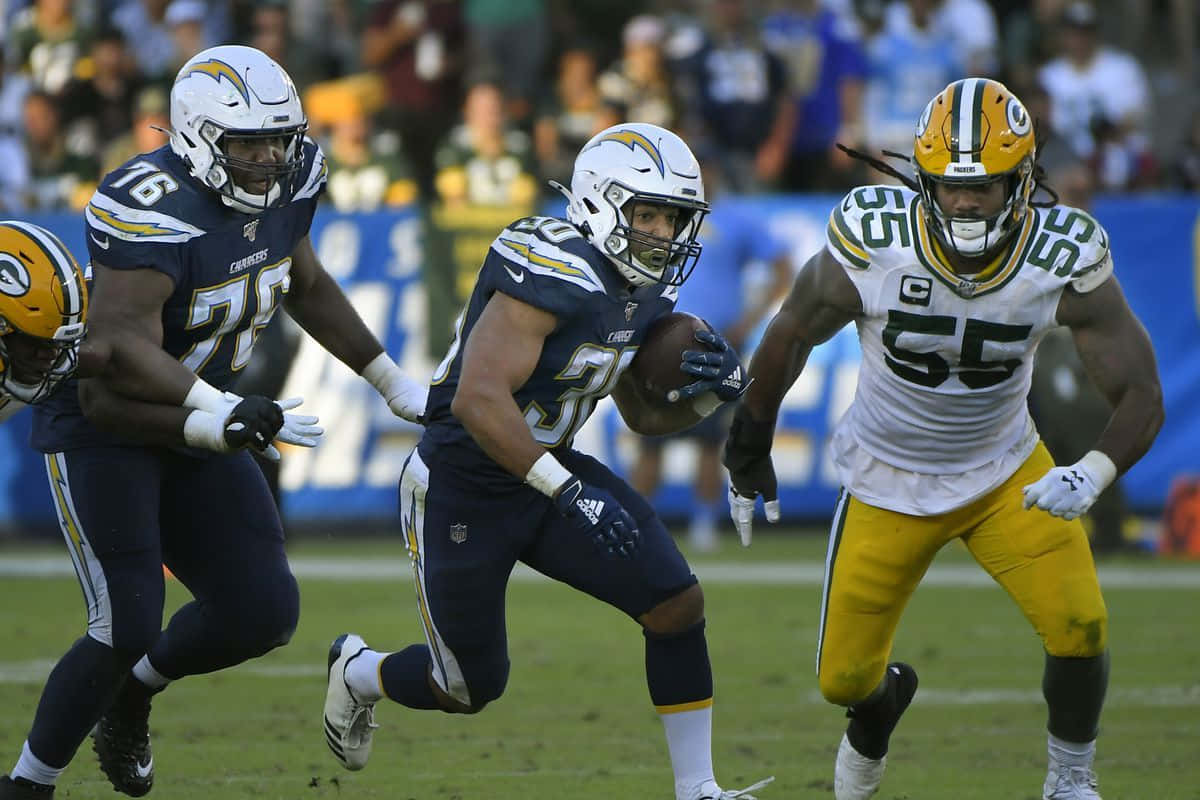 Austin Ekeler, navy uniform, yellow and white, SD Desktop Wallpaper