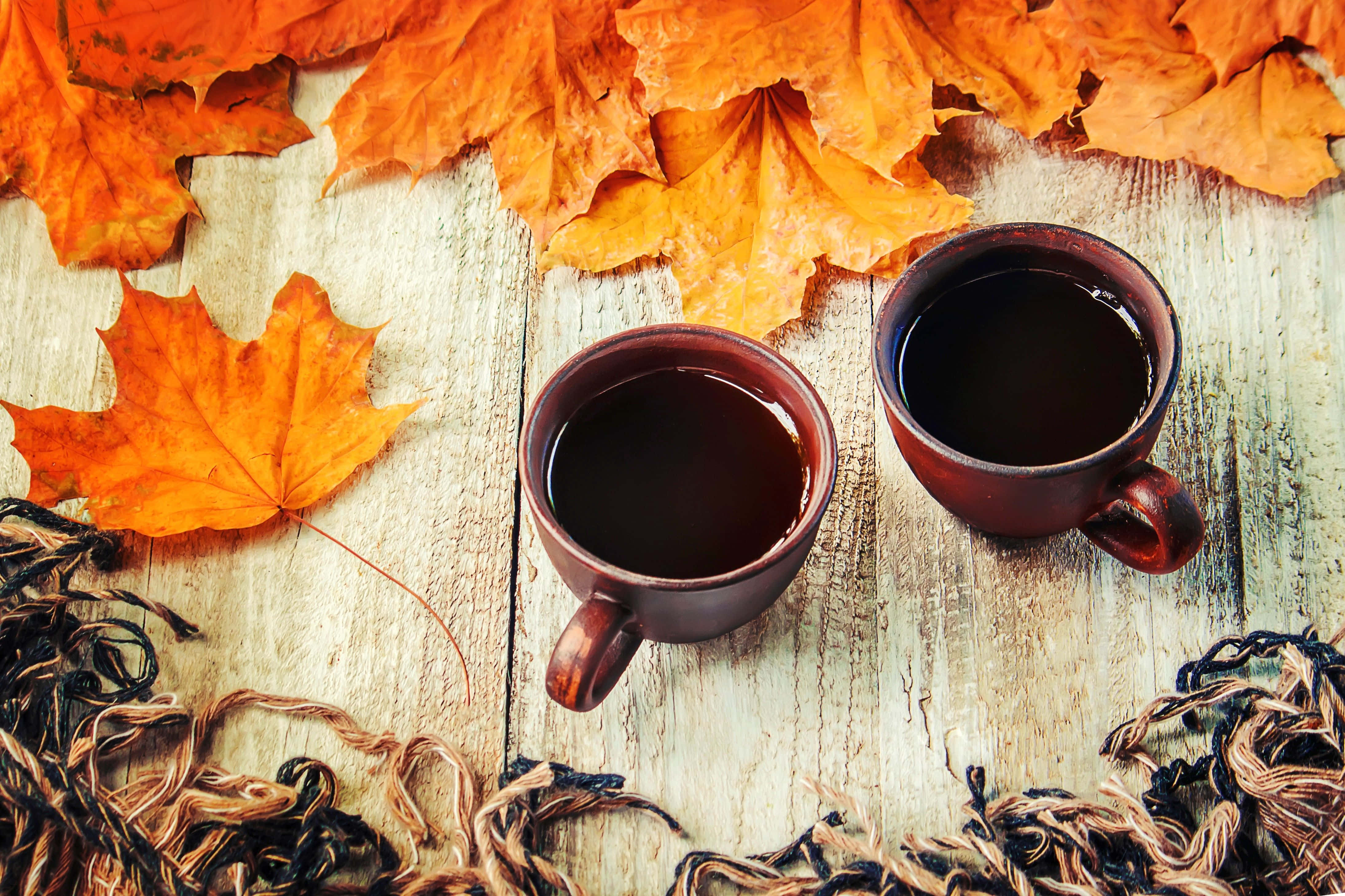 autumn food, rustic ceramic mugs, dark coffee, 4K Desktop Wallpaper