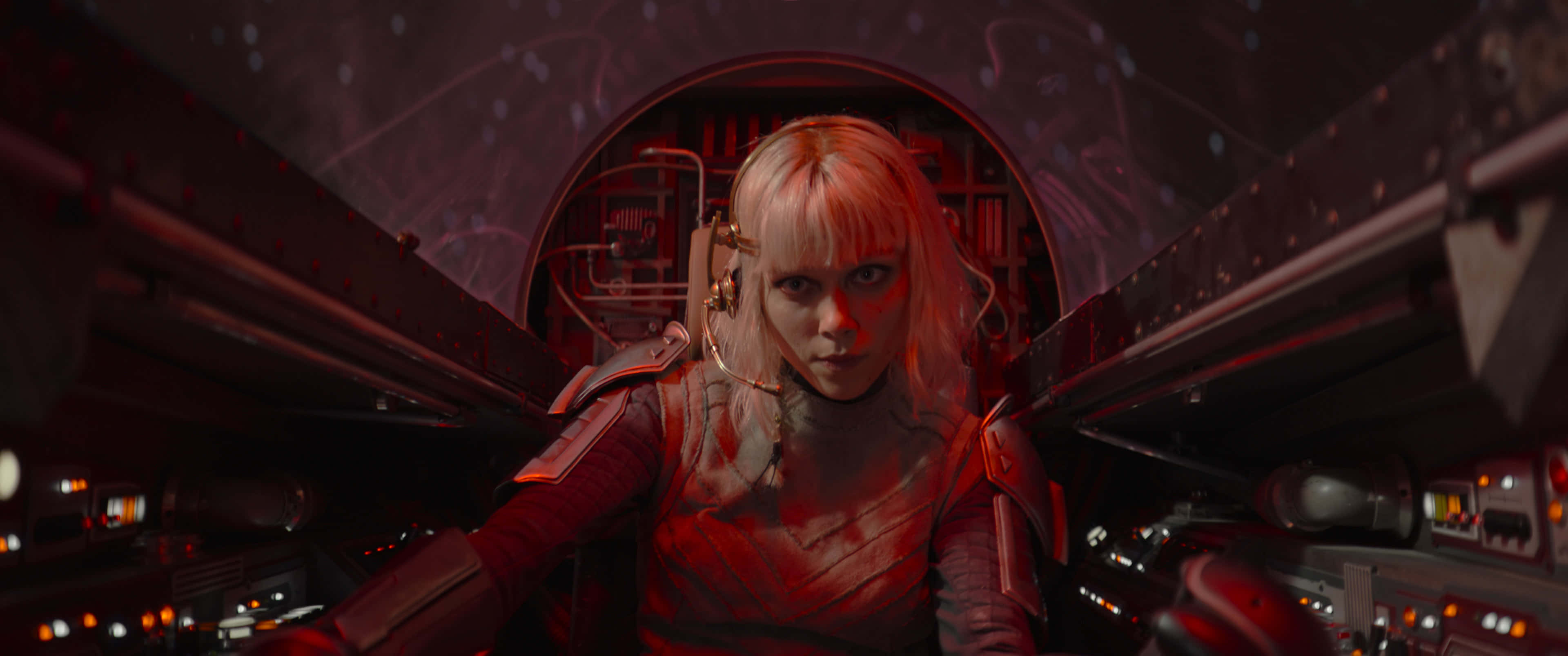 blonde woman, red armor, dimly lit spaceship cockpit, 4K Desktop Wallpaper