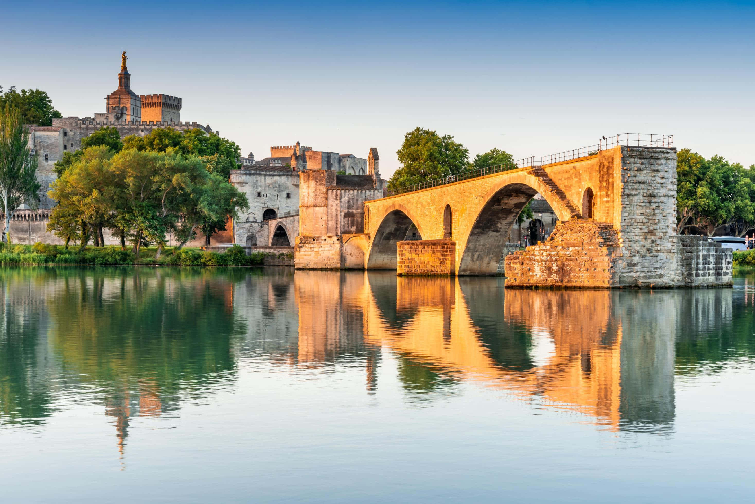 Avignon, Ancient stone bridge, arches, 2K Desktop Wallpaper
