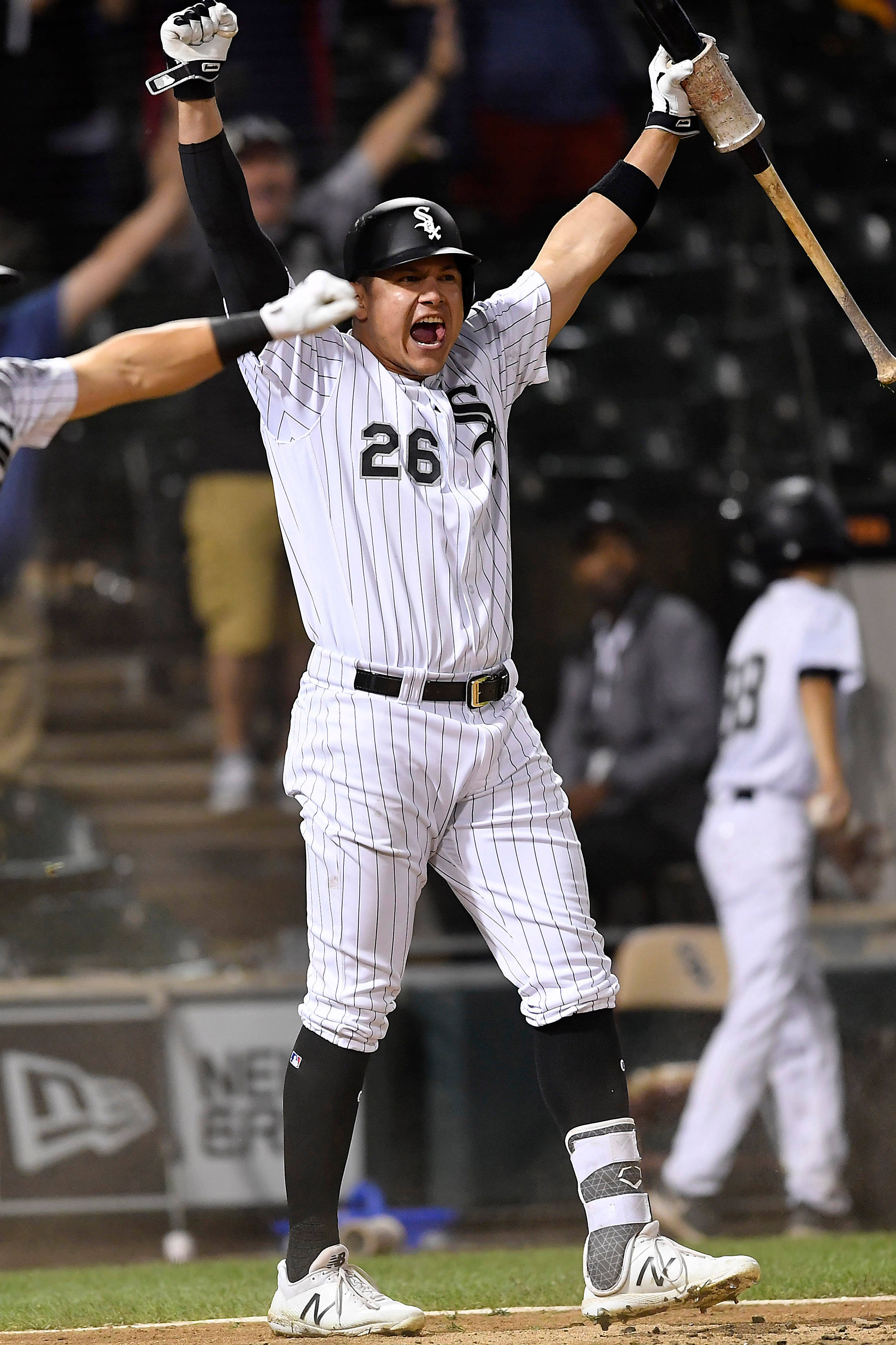 Avisail Garcia, white pinstripe uniform, number 26, 2K Phone Wallpaper