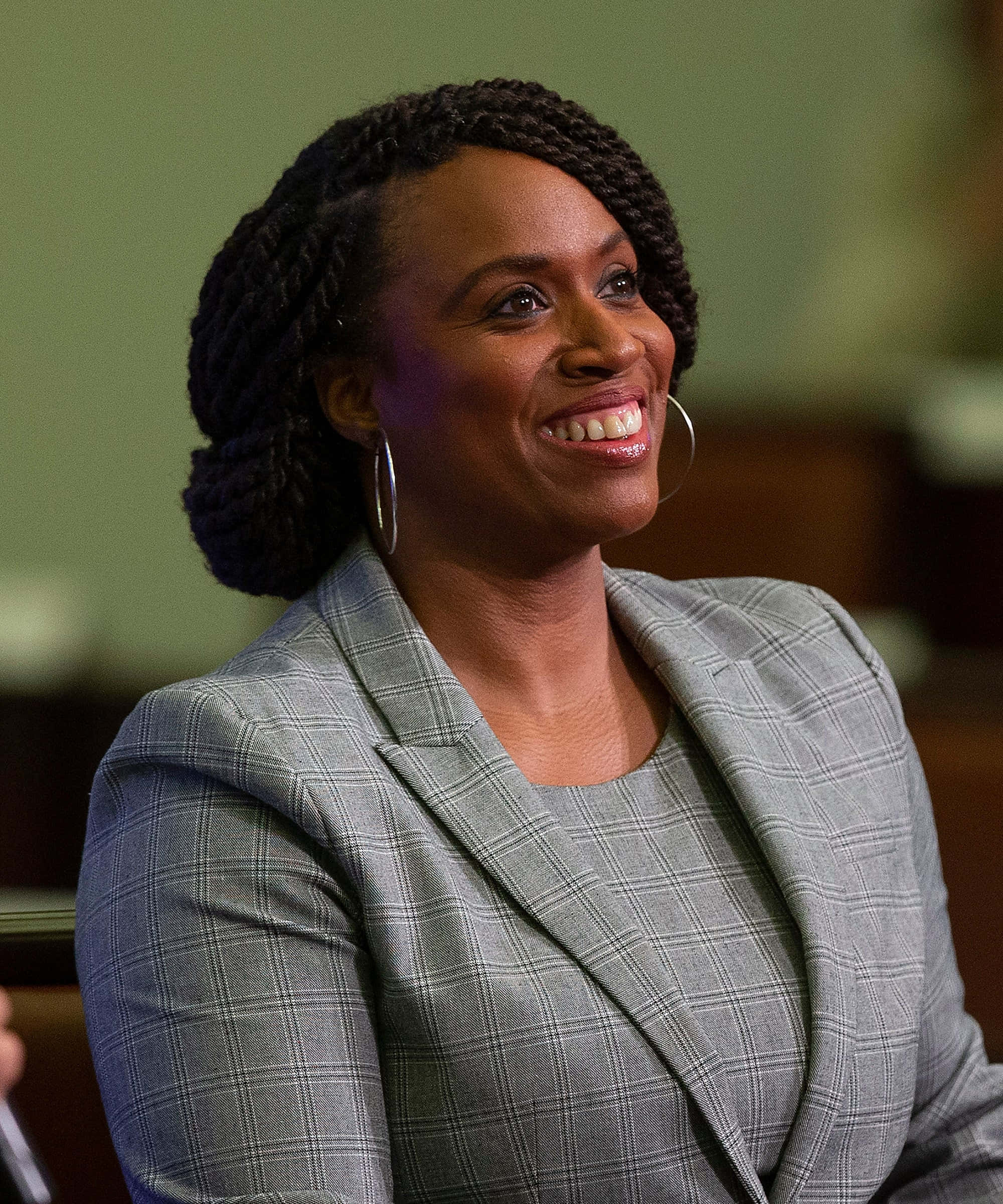 Ayanna Pressley, gray plaid blazer, braided hair, Full HD Phone Wallpaper