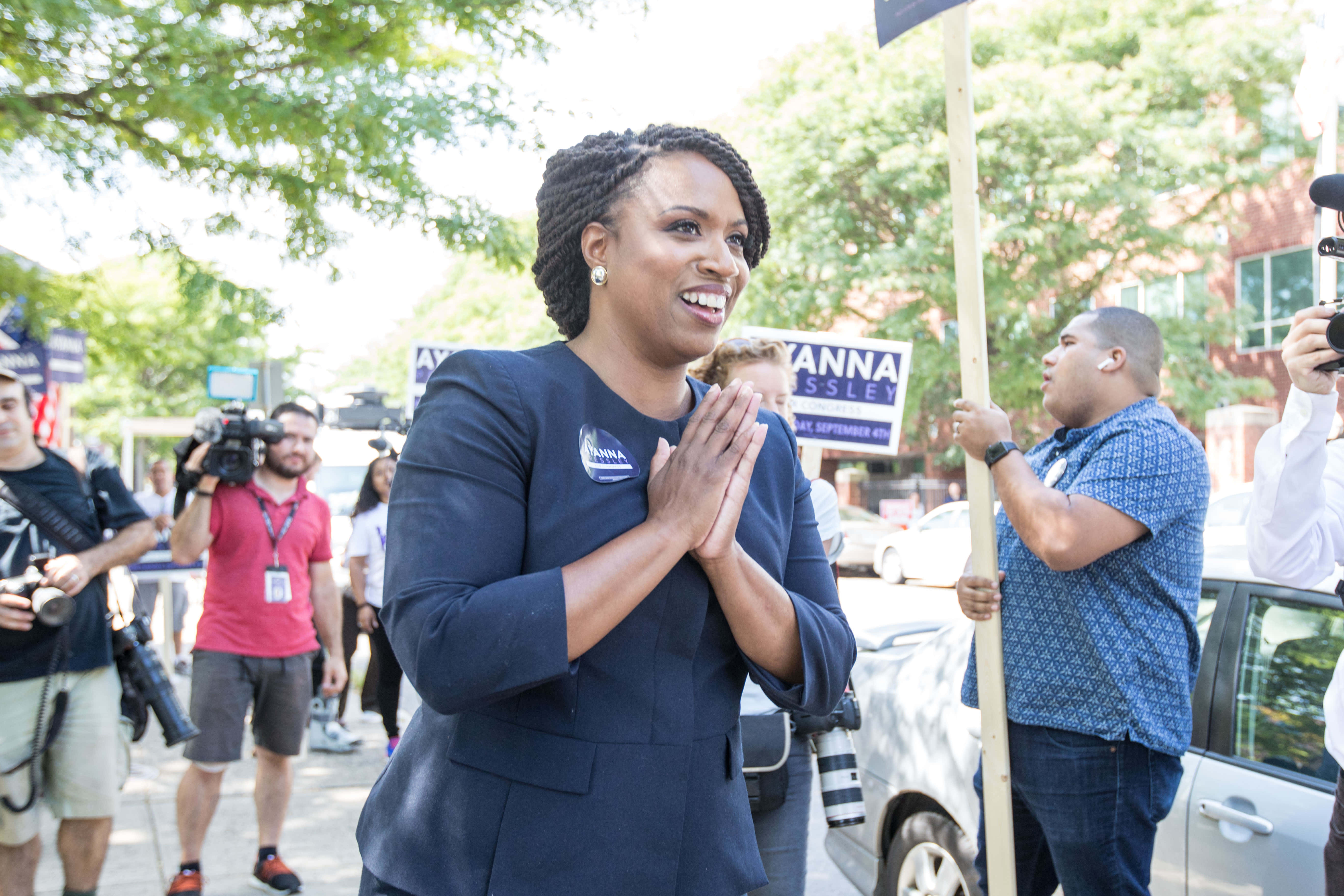 Ayanna Pressley, dark suit, outdoor campaign event, 5K Desktop Wallpaper
