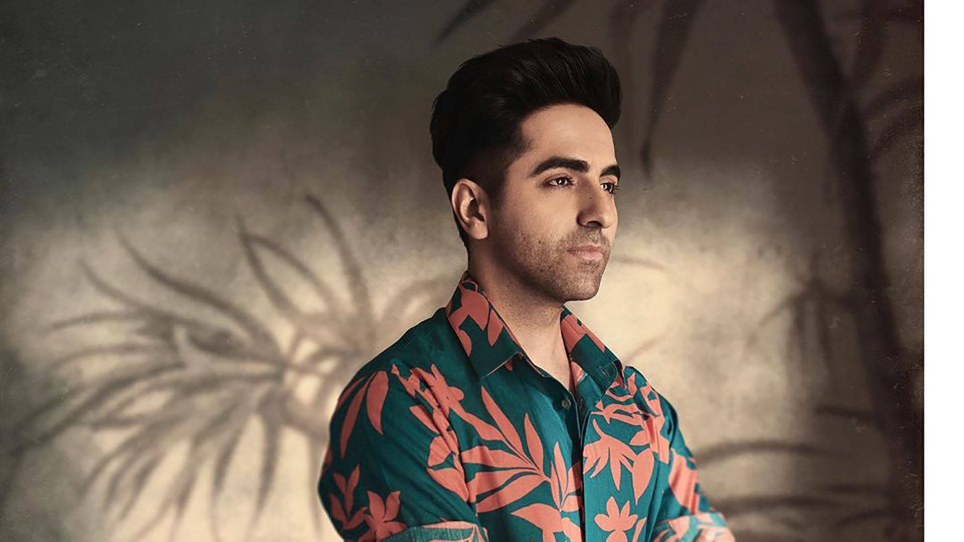 Ayushmann Khurrana, floral polo, textured wall, Full HD Desktop Wallpaper