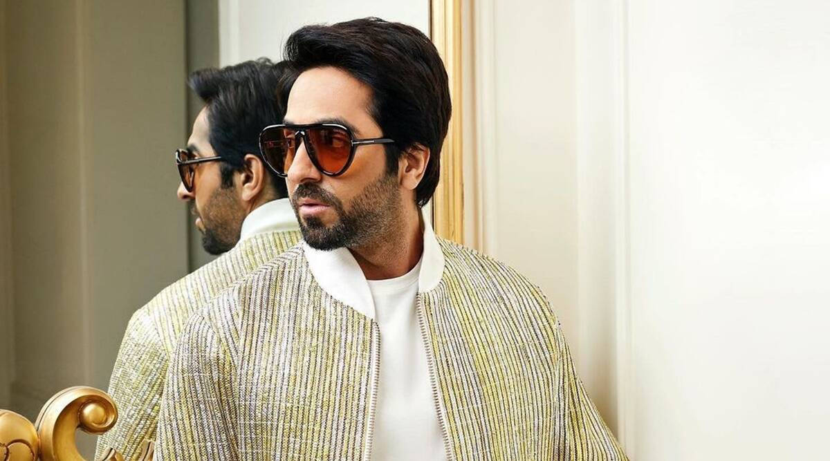 Ayushmann Khurrana, silver and golden jacket, gold striped jacket, SD Desktop Wallpaper