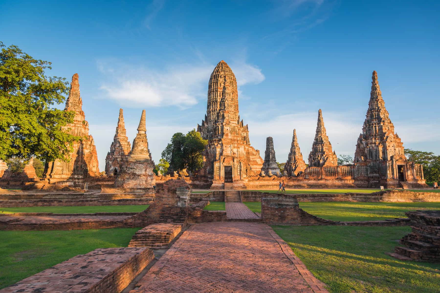 Ayutthaya Historical Park, ancient stone temple ruins, spires, HD Desktop Wallpaper