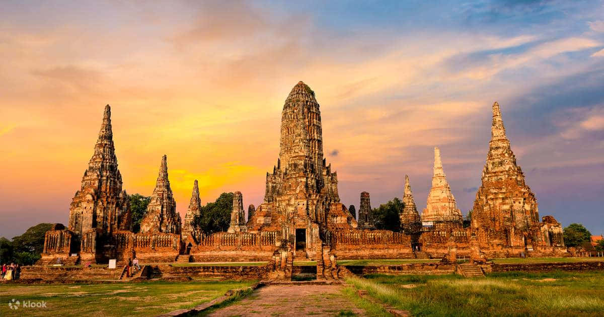 Ayutthaya Historical Park, sunset, orange pink and blue hues, SD Desktop Wallpaper