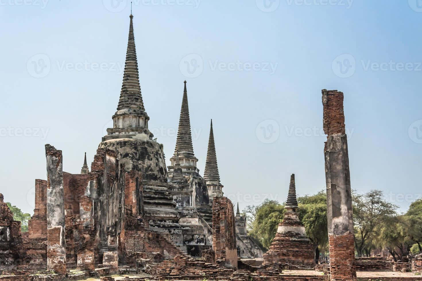 Ayutthaya Historical Park, ancient temples, weathered stone stupas, HD Desktop Wallpaper