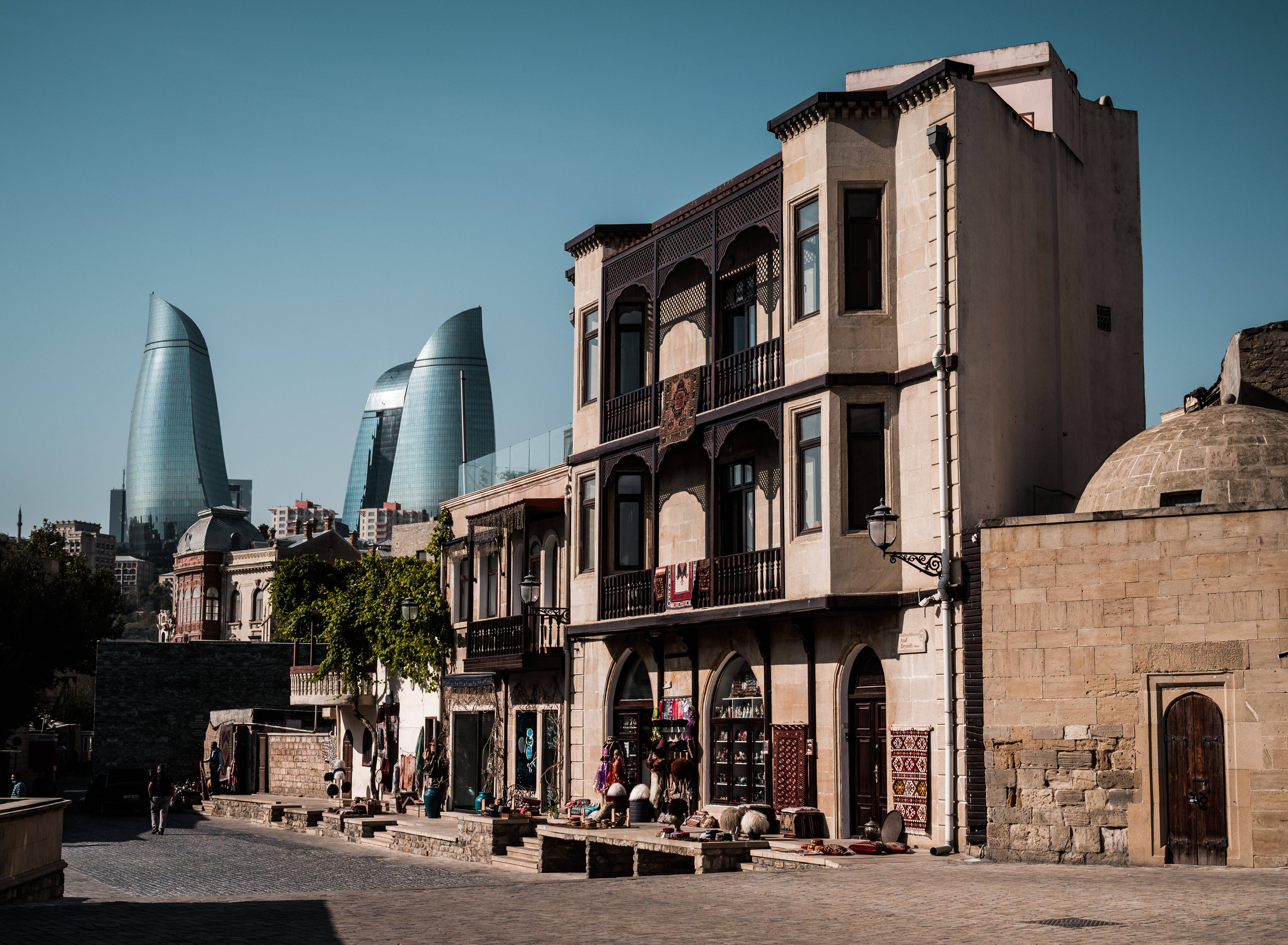 Azerbaijan, historic stone buildings, arched balconies, 4K Desktop Wallpaper