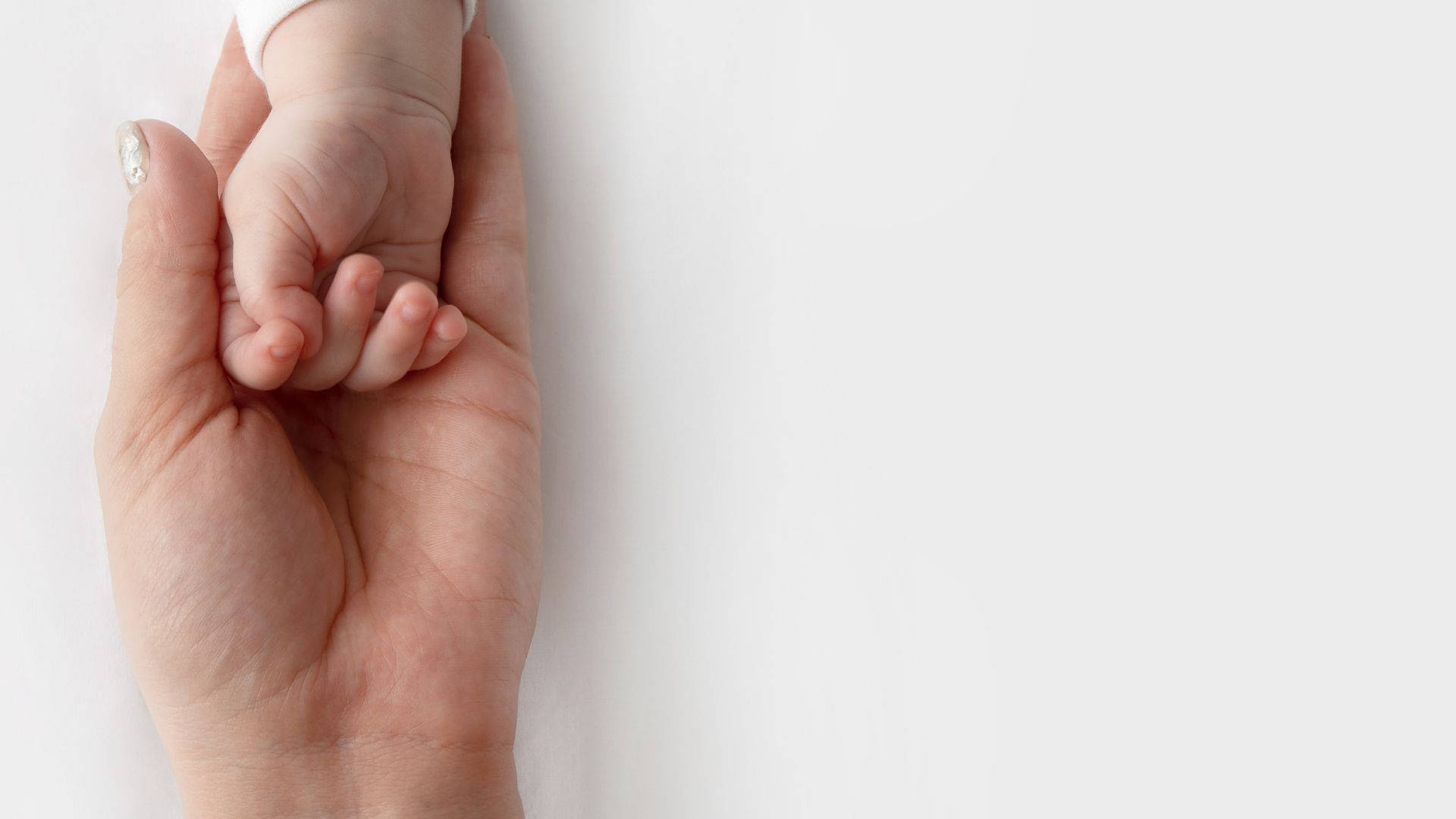 baby hand, mother's hand, soft white background, Full HD Desktop Wallpaper