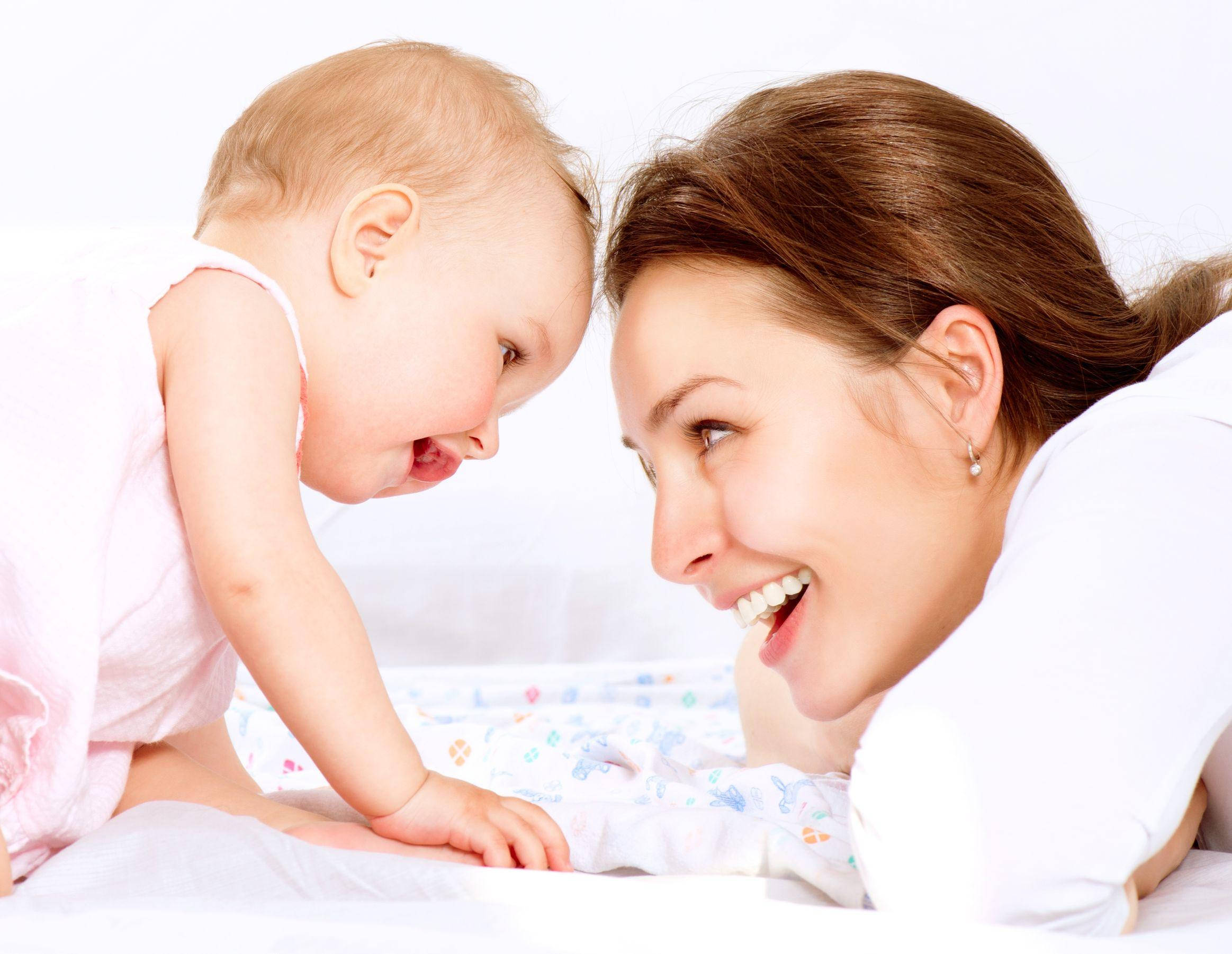 mother, baby, white bed, Full HD Desktop Wallpaper