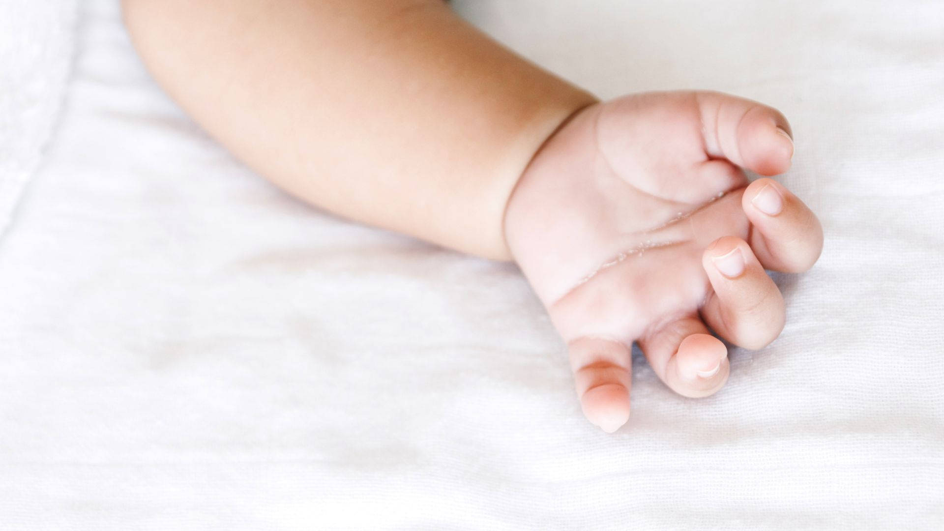 baby hand, white sheet, soft white fabric, Full HD Desktop Wallpaper