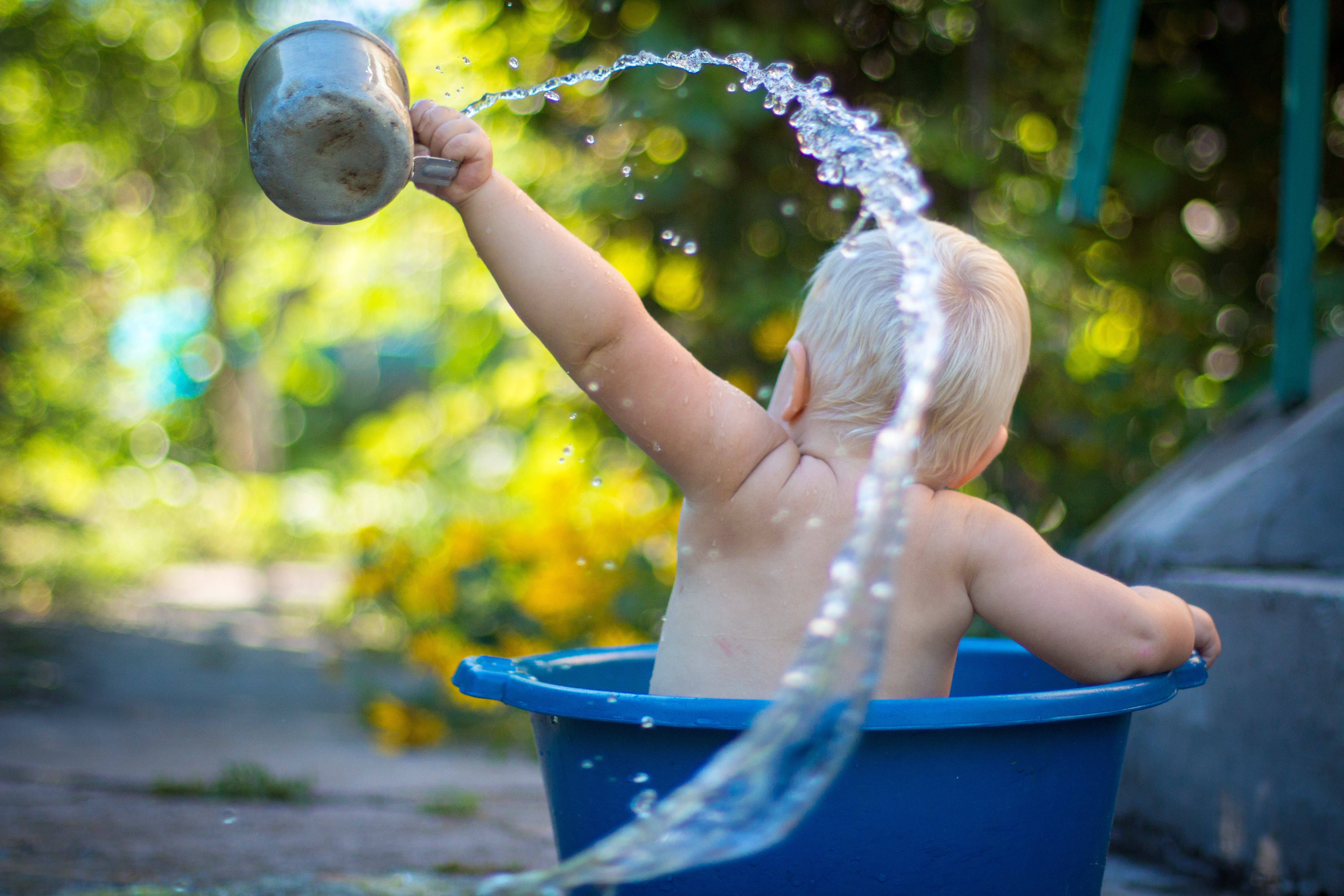 baby, blonde hair, blue bucket, 5K Desktop Wallpaper