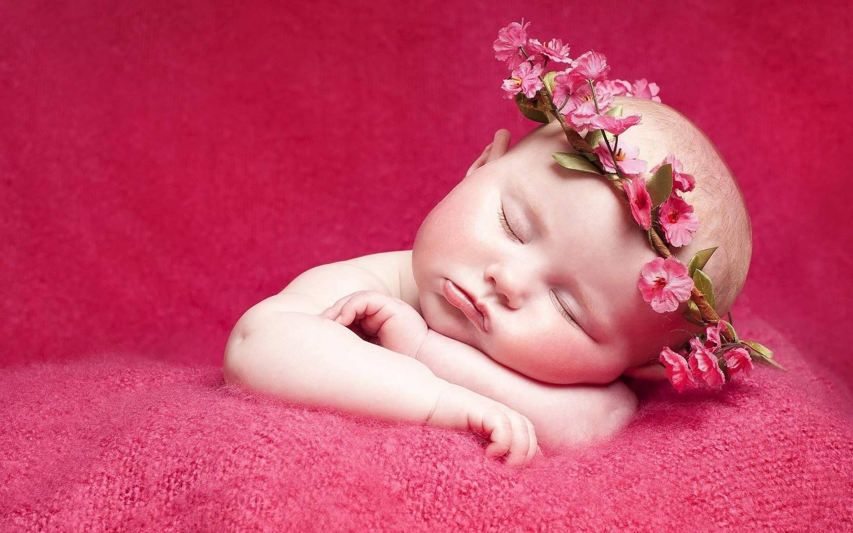 sleeping baby, pink blanket, pink floral crown, HD Desktop Wallpaper