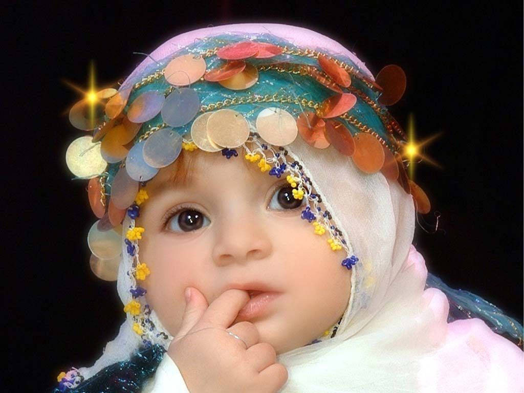 Arab baby girl, lush hair, bow headband, SD Desktop Wallpaper