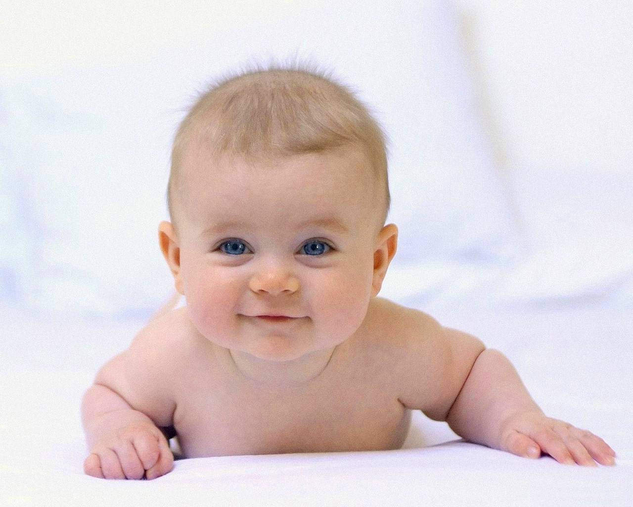 naked smiling baby, smiling newborn baby, bright blue eyes, HD Desktop Wallpaper
