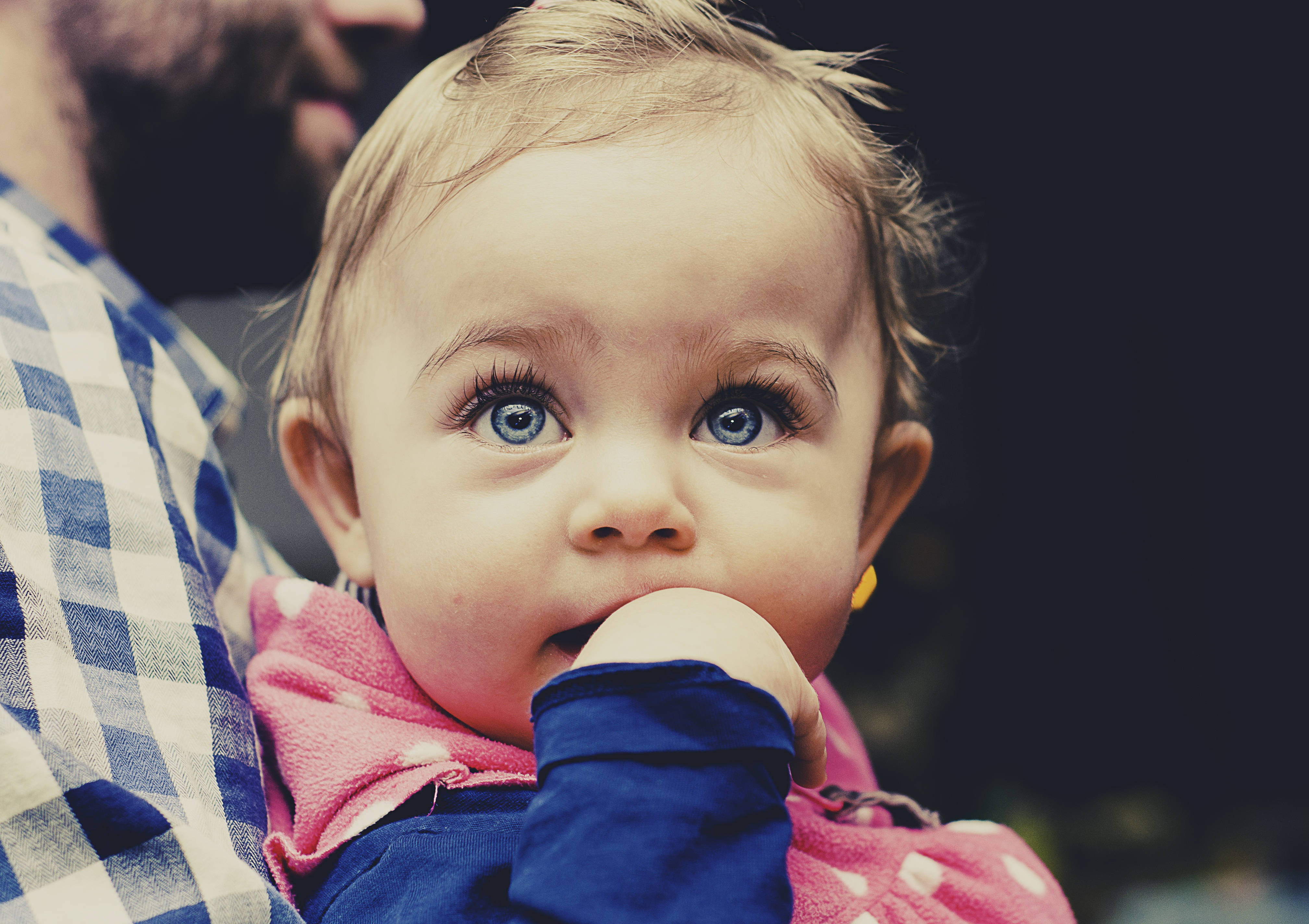 baby, blonde hair, bright blue eyes, 4K Desktop Wallpaper