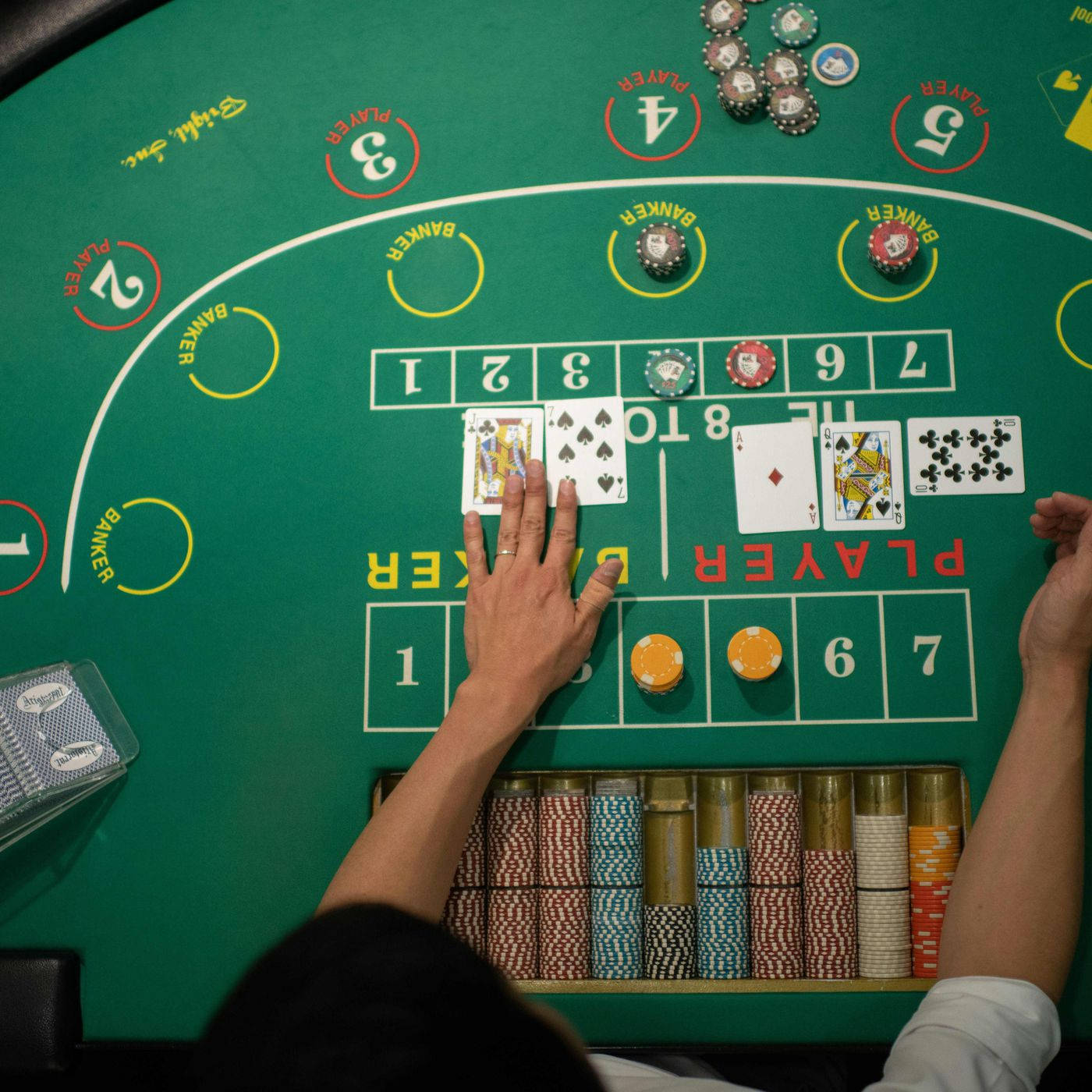 baccarat, green baccarat table, hands placing bets, HD Desktop Wallpaper
