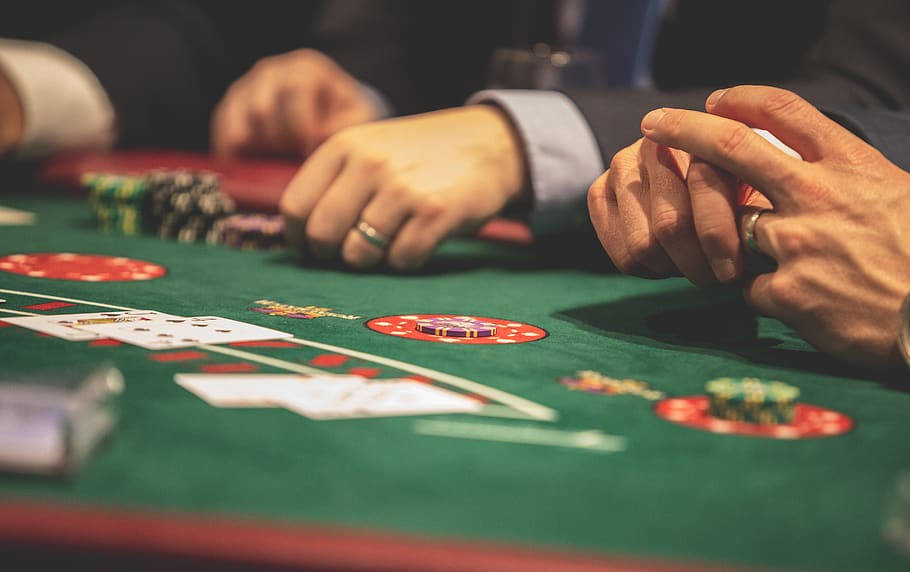 Baccarat, green casino table, poker chips, SD Desktop Wallpaper
