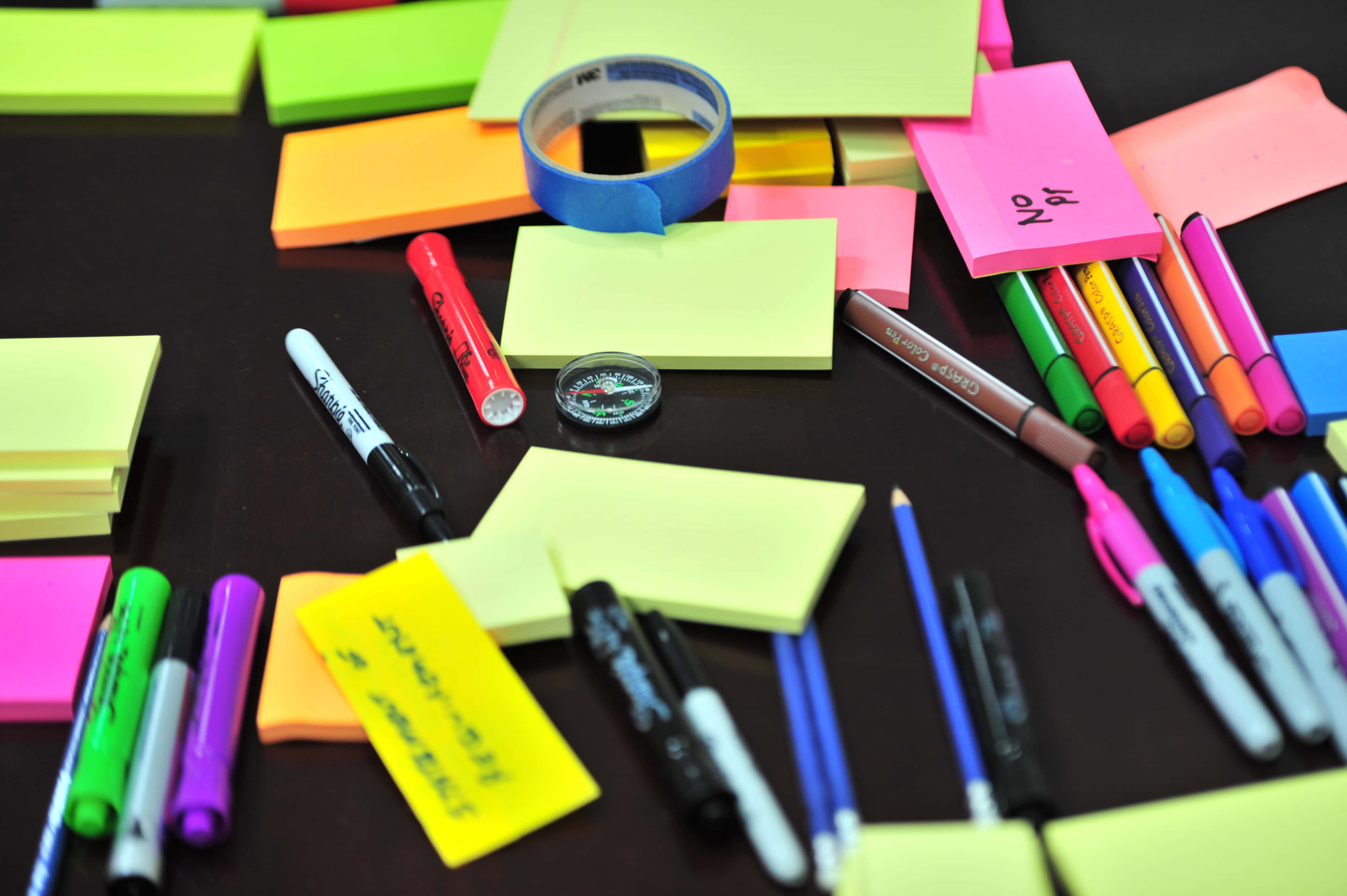 Back To School, colorful sticky notes, pens, 4K Desktop Wallpaper