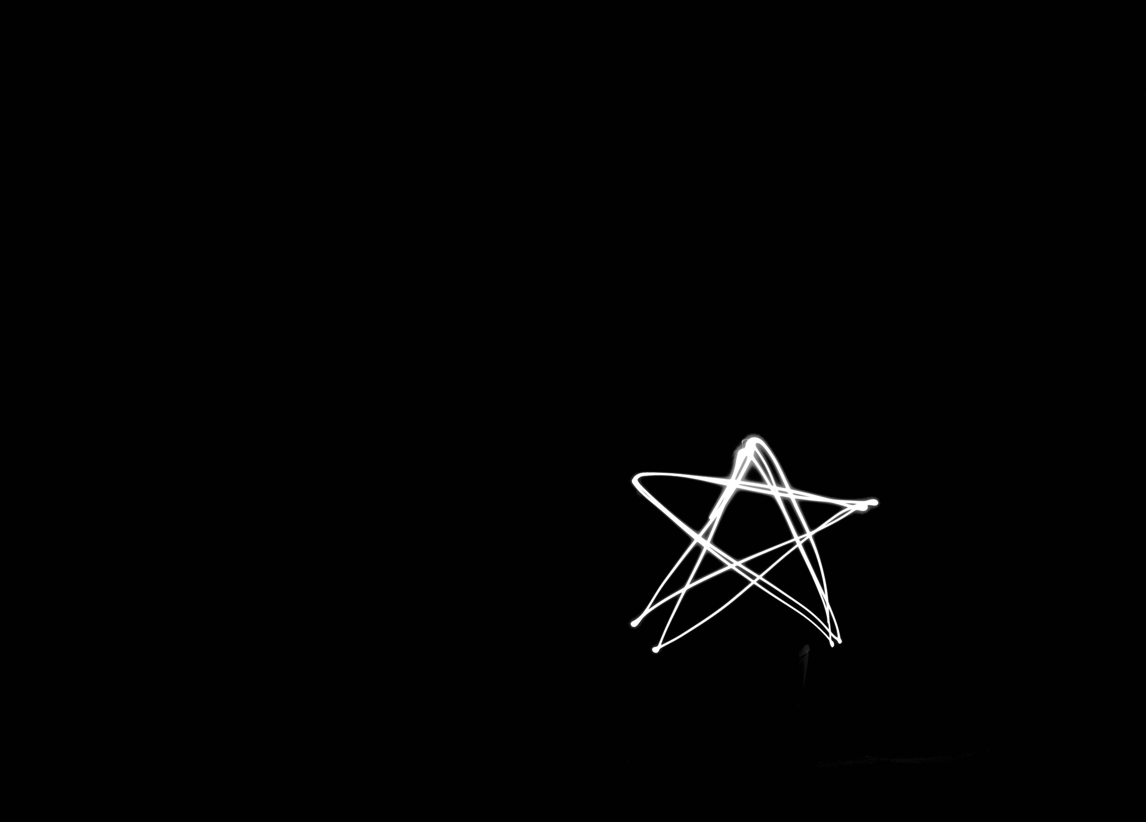 white star, light trails, pure black background, 4K Desktop Wallpaper