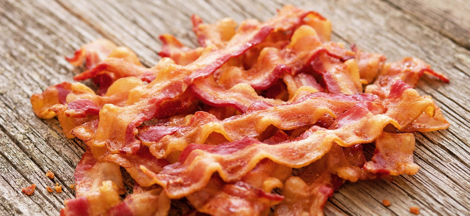 crispy bacon strips, golden, glisten with fat, Full HD Desktop Wallpaper