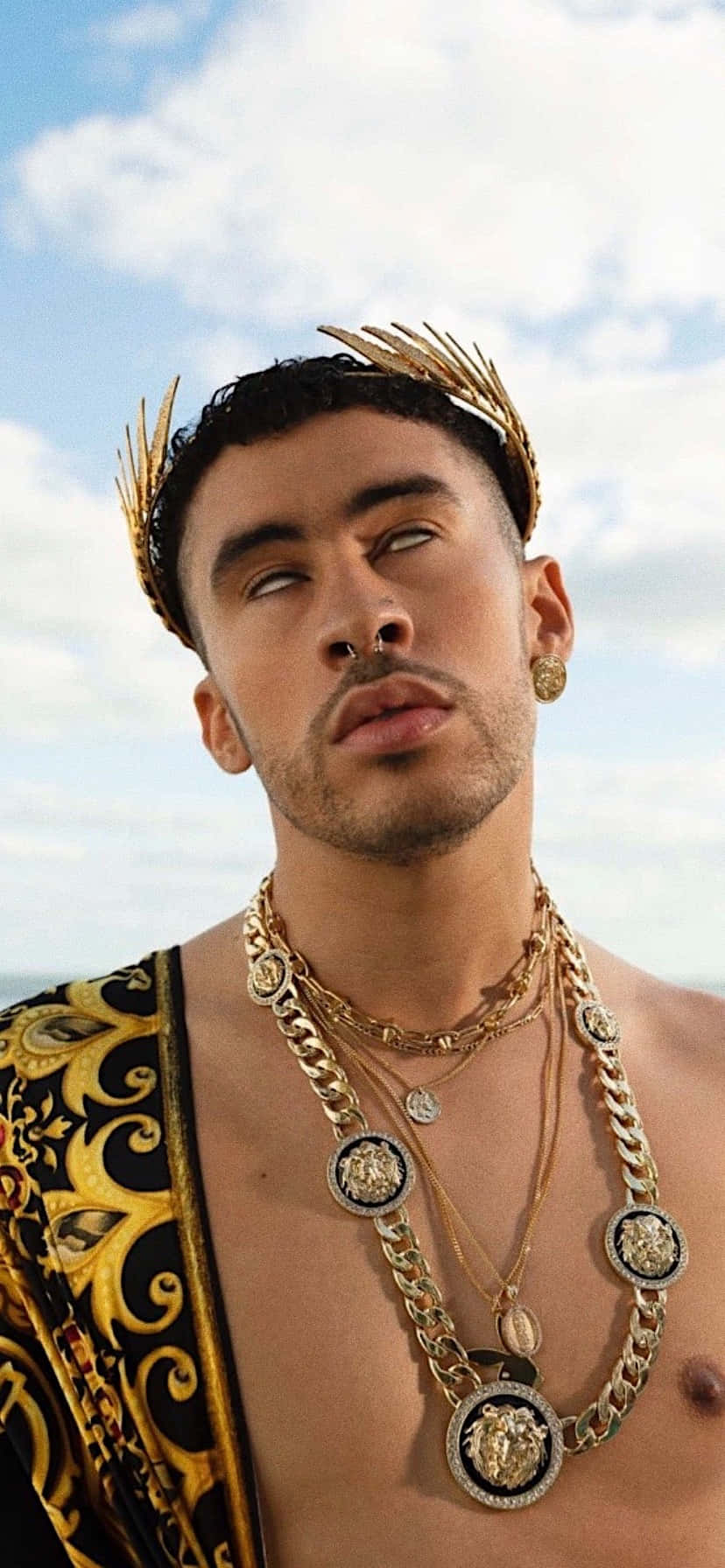 Bad Bunny Aesthetic, gold spiked crown, layered gold chains, HD Phone Wallpaper