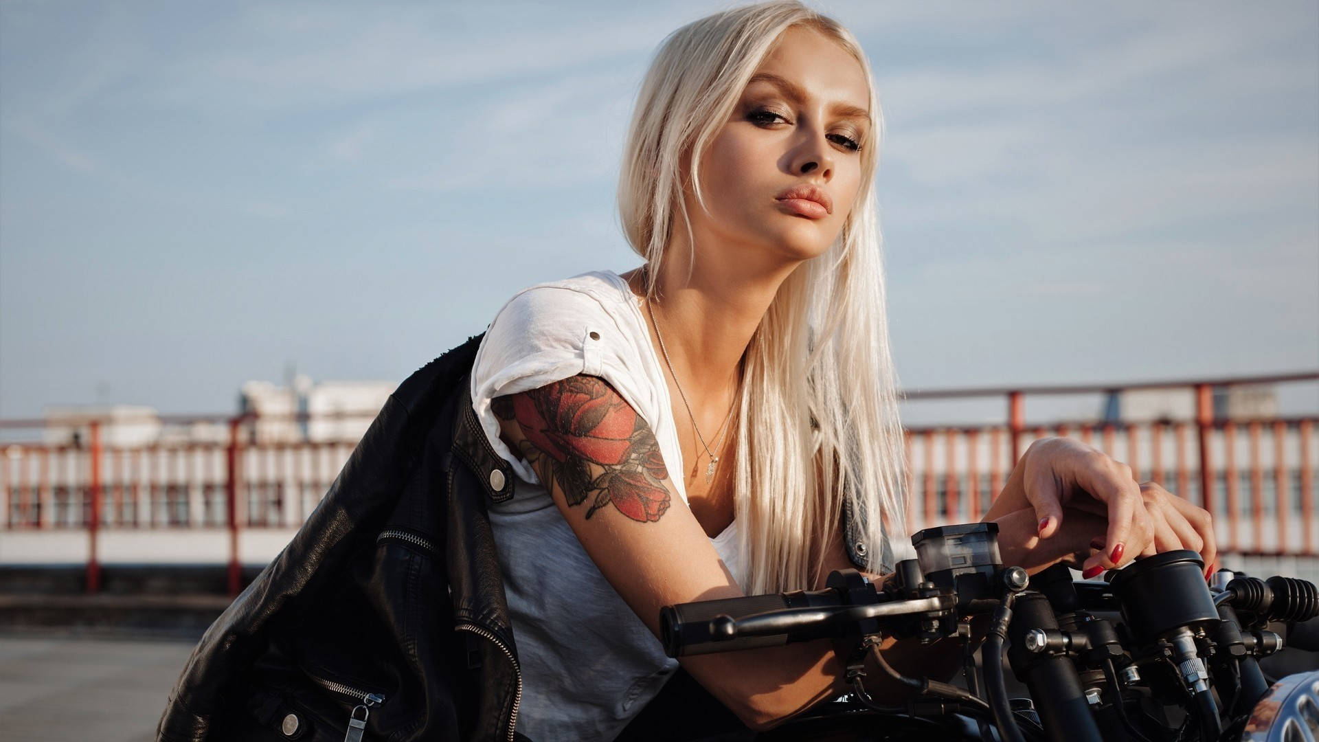 blonde woman, rose tattoo, motorcycle rooftop, Full HD Desktop Wallpaper