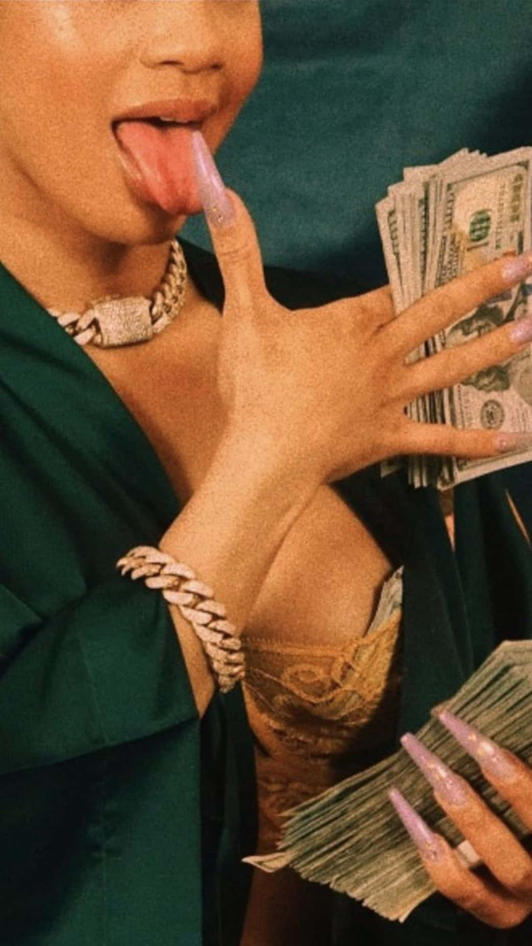 Baddie Girl, green robe, gold jewelry, HD Phone Wallpaper