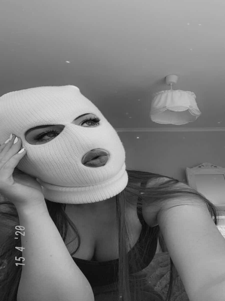 ski mask, white knit ski mask, monochrome selfie, SD Phone Wallpaper