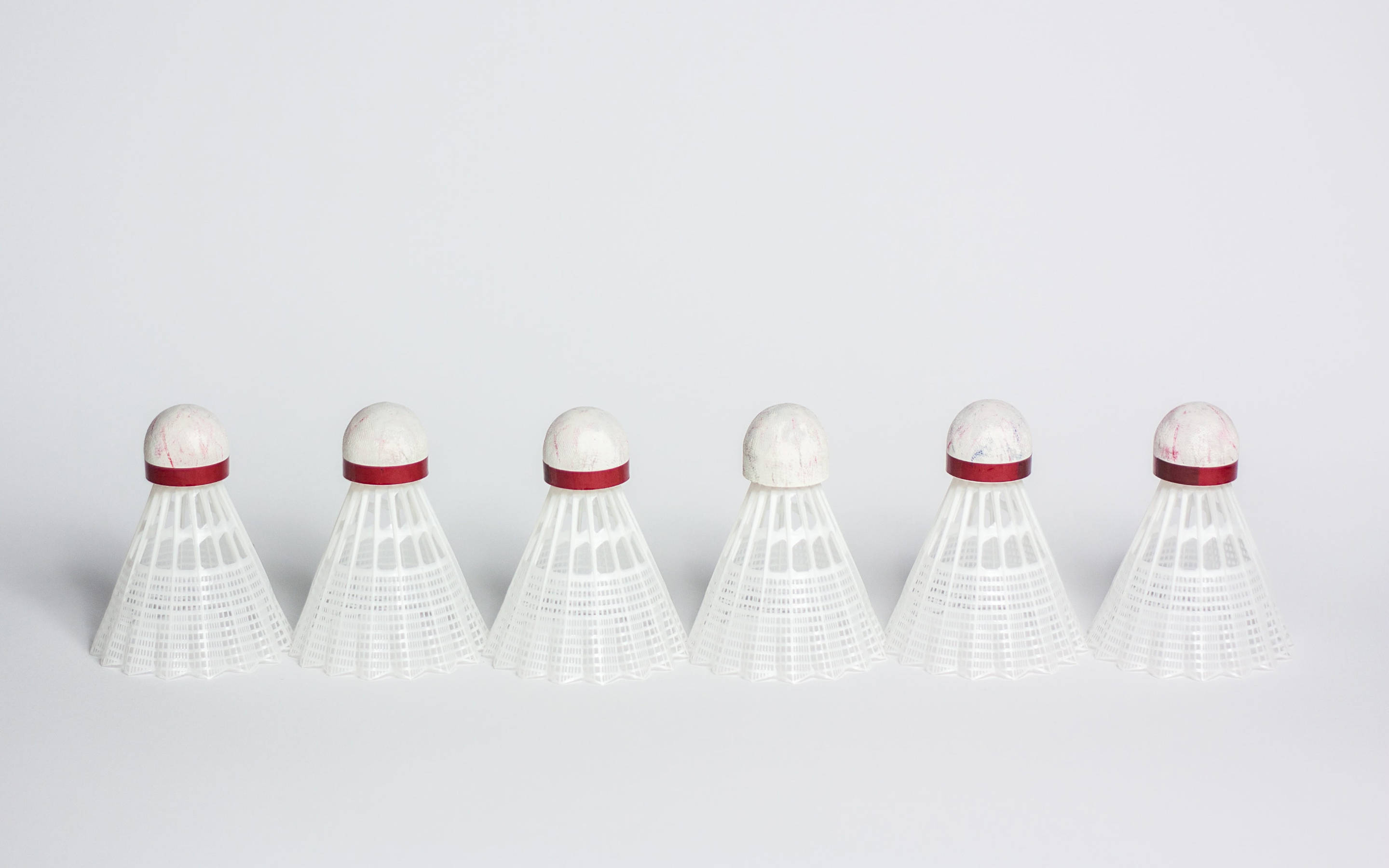 badminton, shuttlecocks, white, 2K Desktop Wallpaper