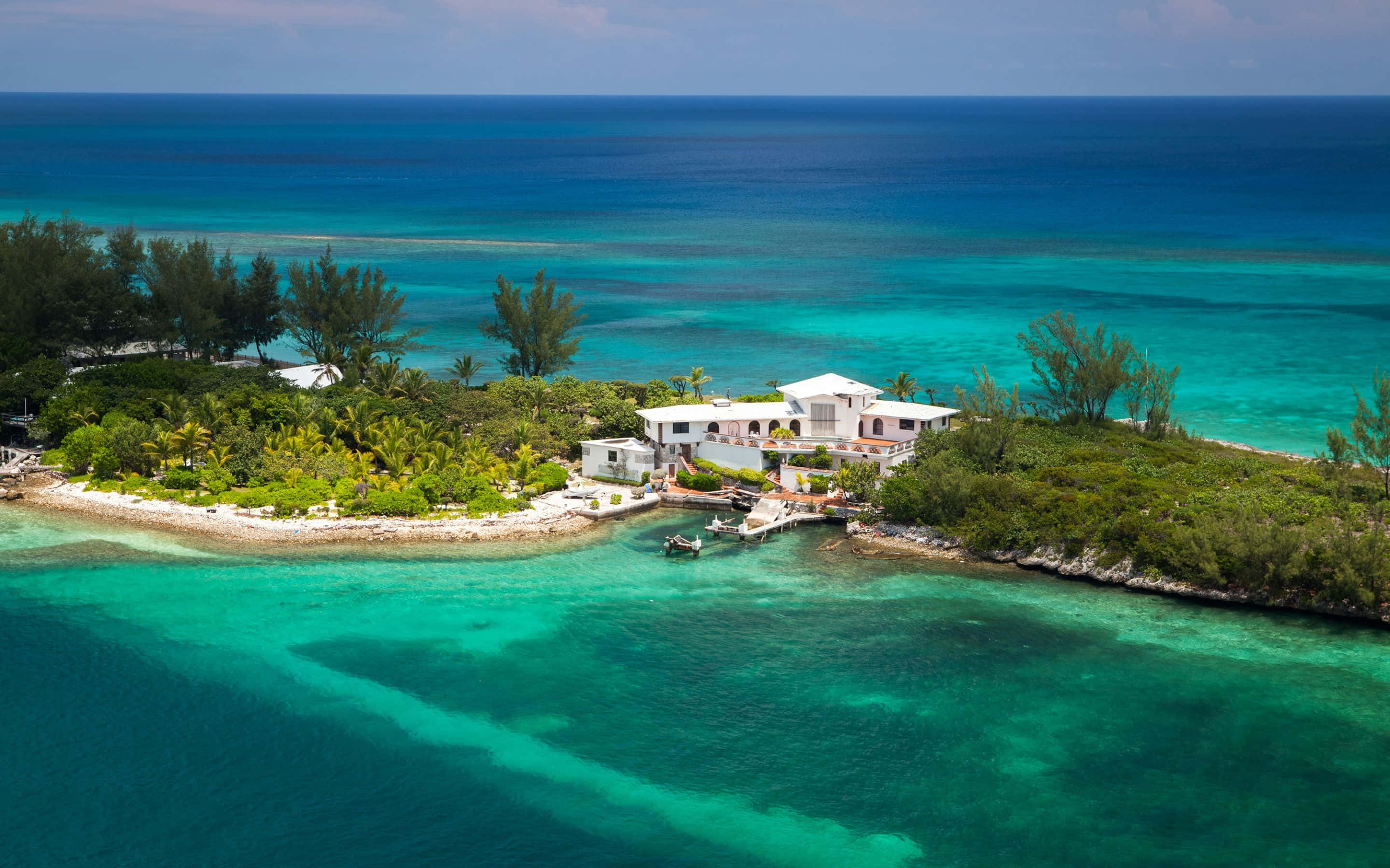 Bahamas Beach, white villa, tropical island, 2K Desktop Wallpaper