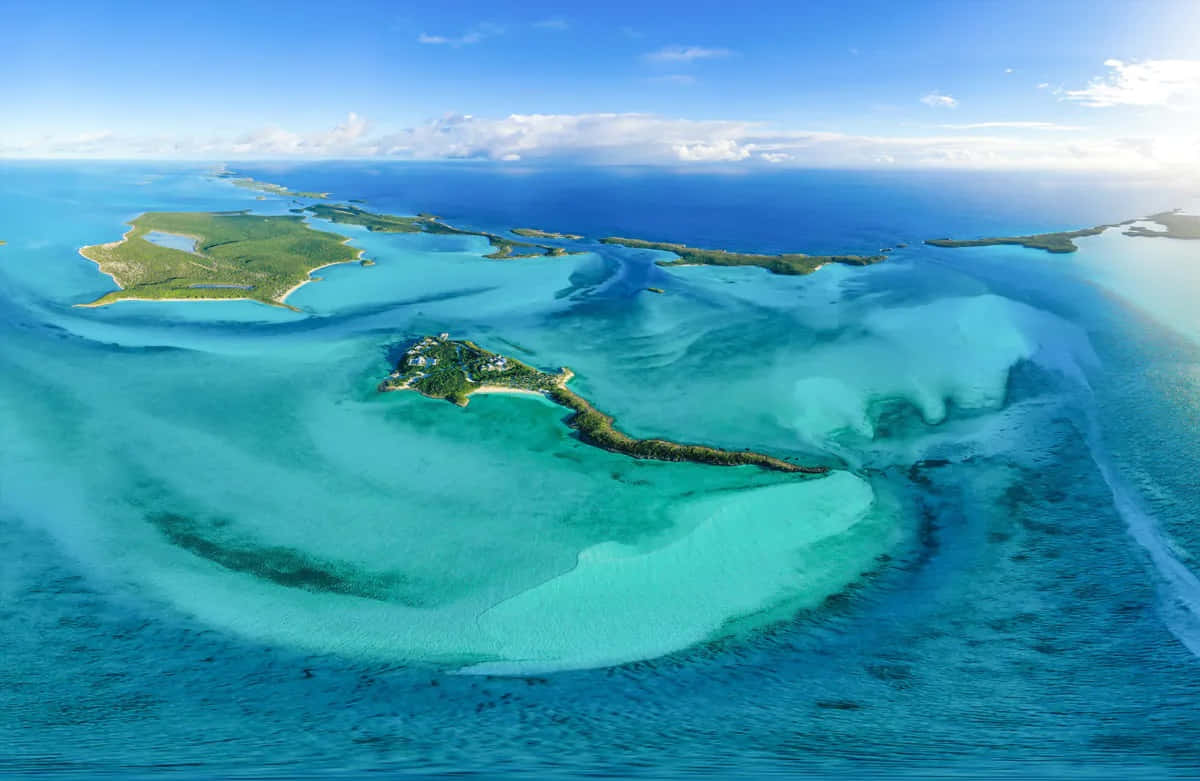 Bahamas Island, turquoise lagoons, lush green islands, SD Desktop Wallpaper