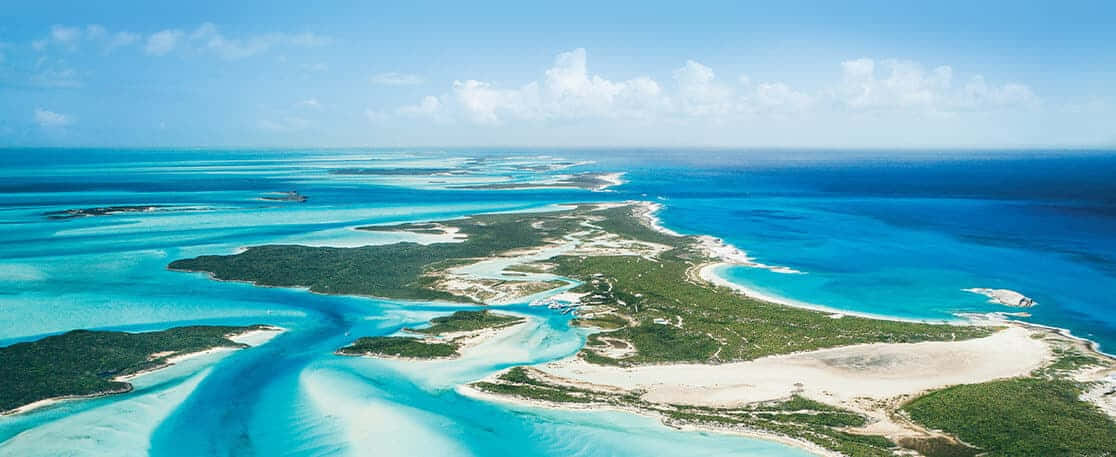 Bahamas Island, turquoise lagoons, lush green islands, SD Desktop Wallpaper