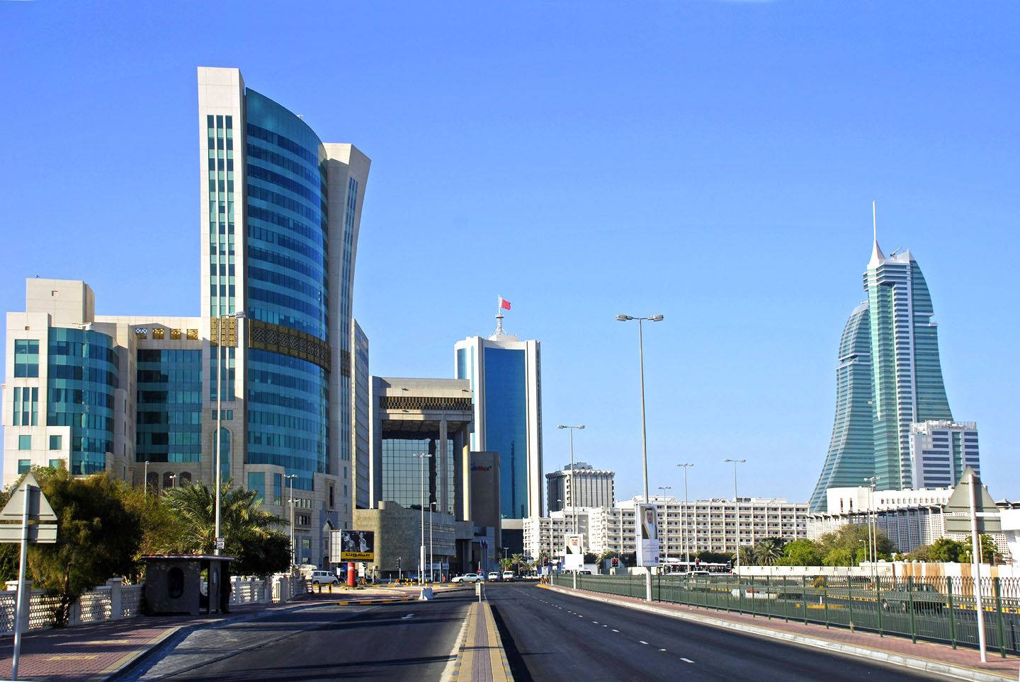 Bahrain, downtown buildings, modern glass skyscrapers, HD Desktop Wallpaper