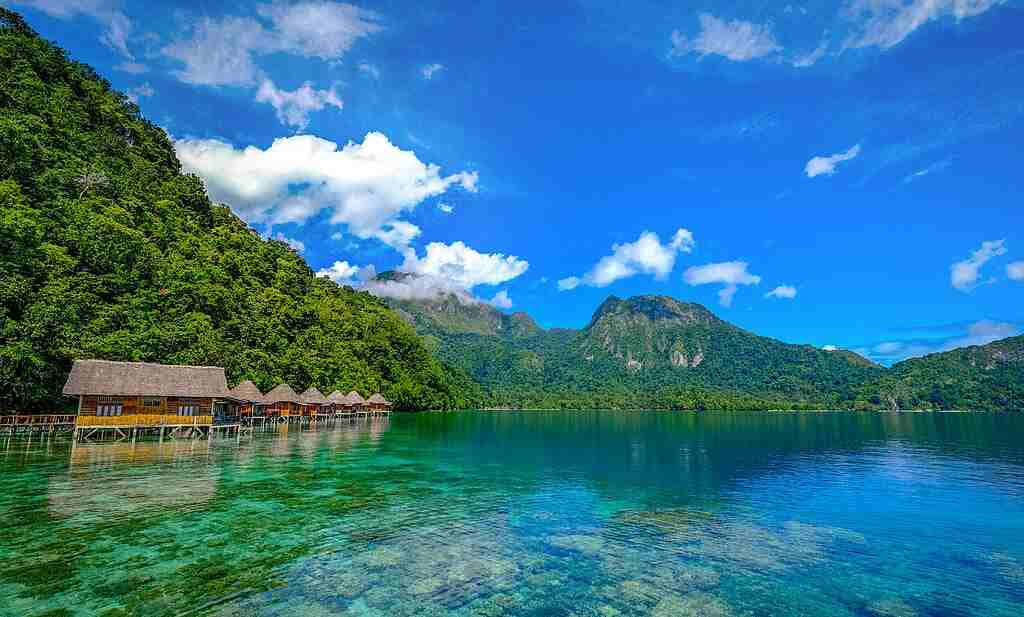 Bali Beach, turquoise water, vibrant blue skies, SD Desktop Wallpaper