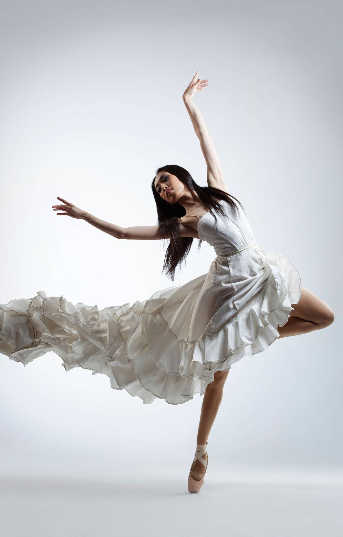 ballet dancer, contemporary professional, flowing white tutu, HD Phone Wallpaper