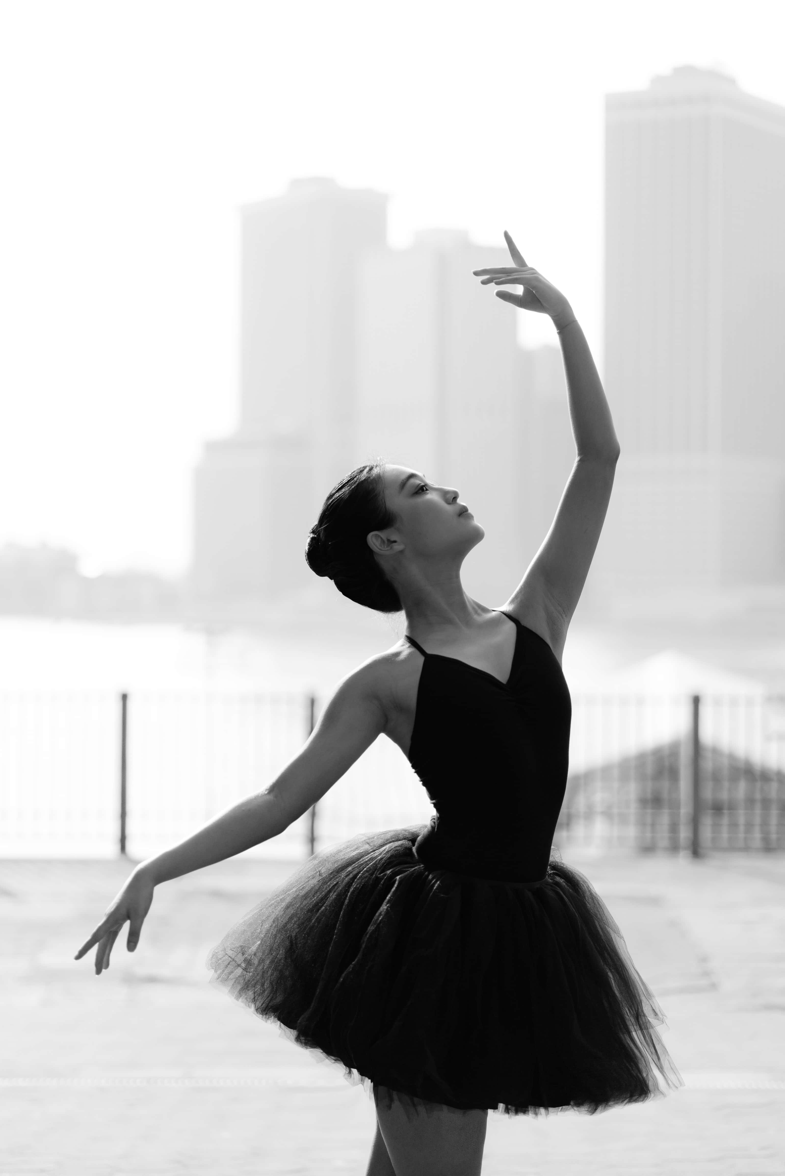 ballerina, black tutu, hazy city skyline, 4K Phone Wallpaper