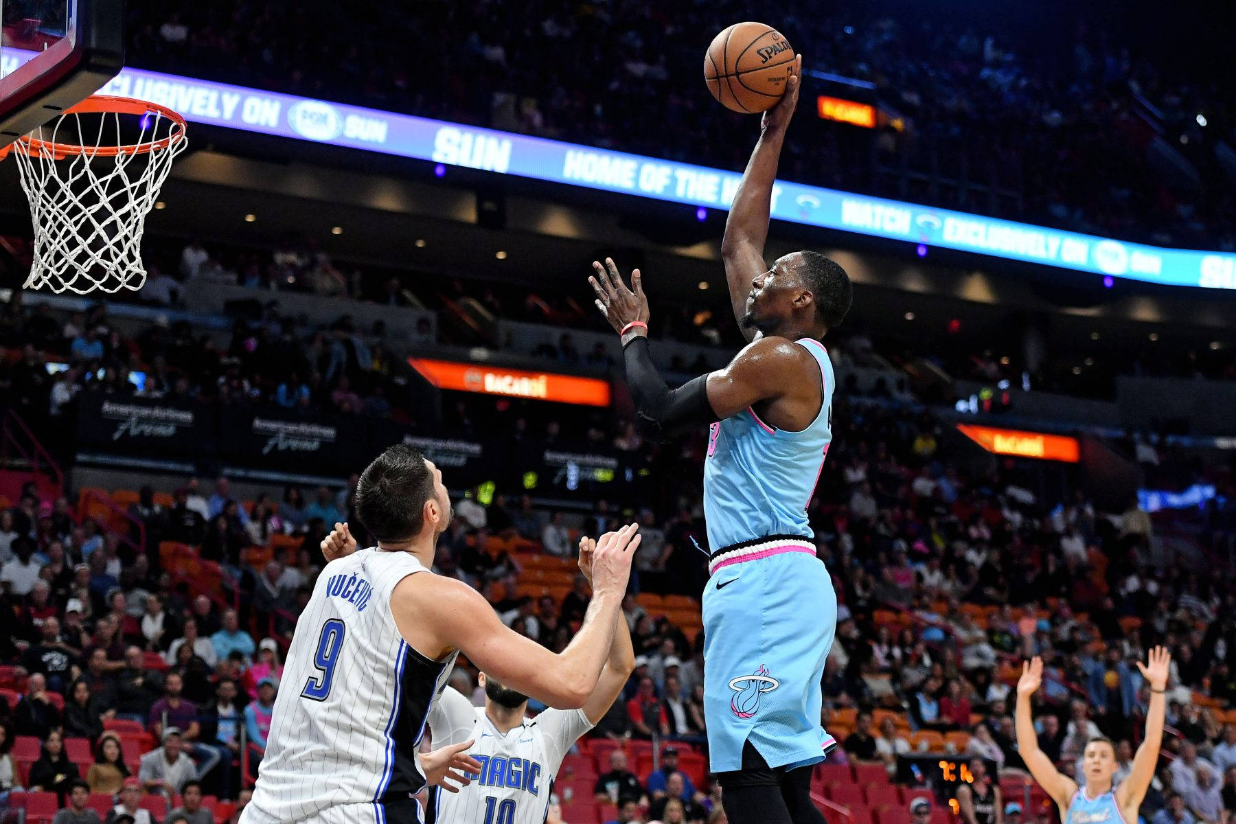 Bam Adebayo, light blue jersey, floater shot, HD Desktop Wallpaper