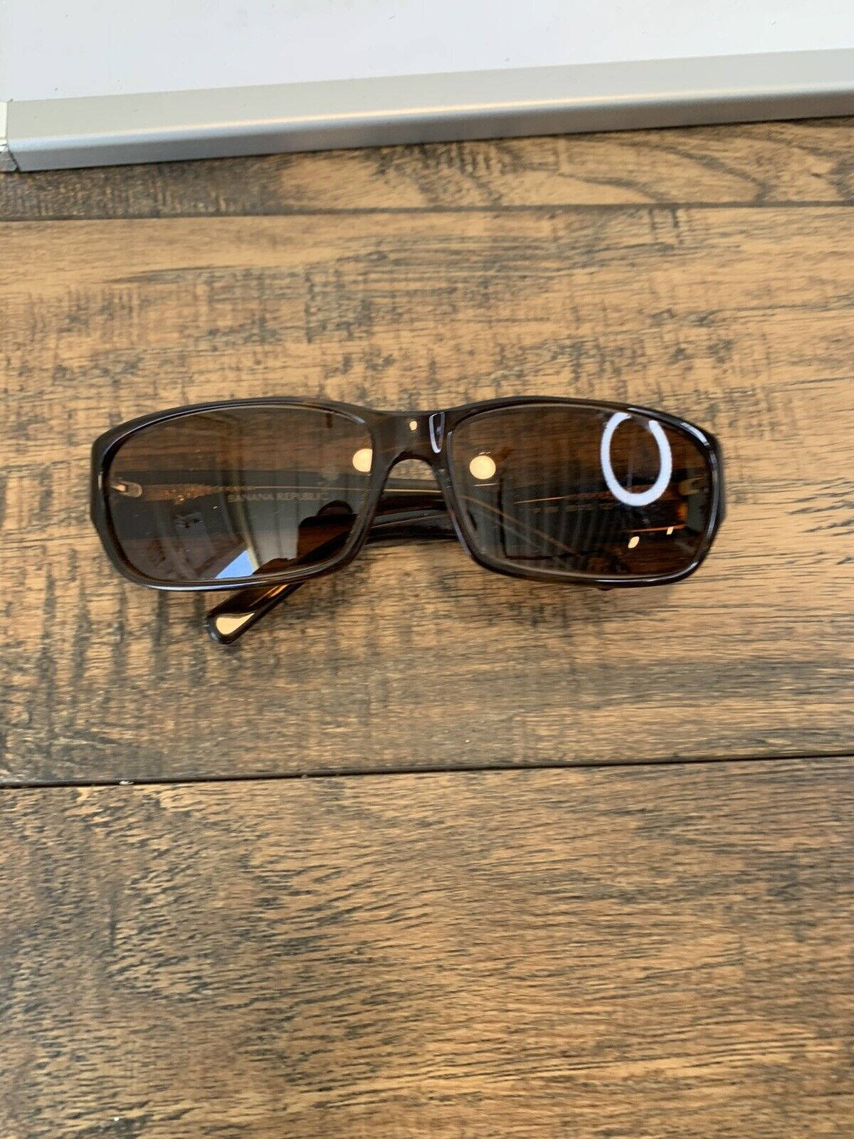 Banana Republic, women s eyeglasses, dark brown sunglasses, HD Phone Wallpaper