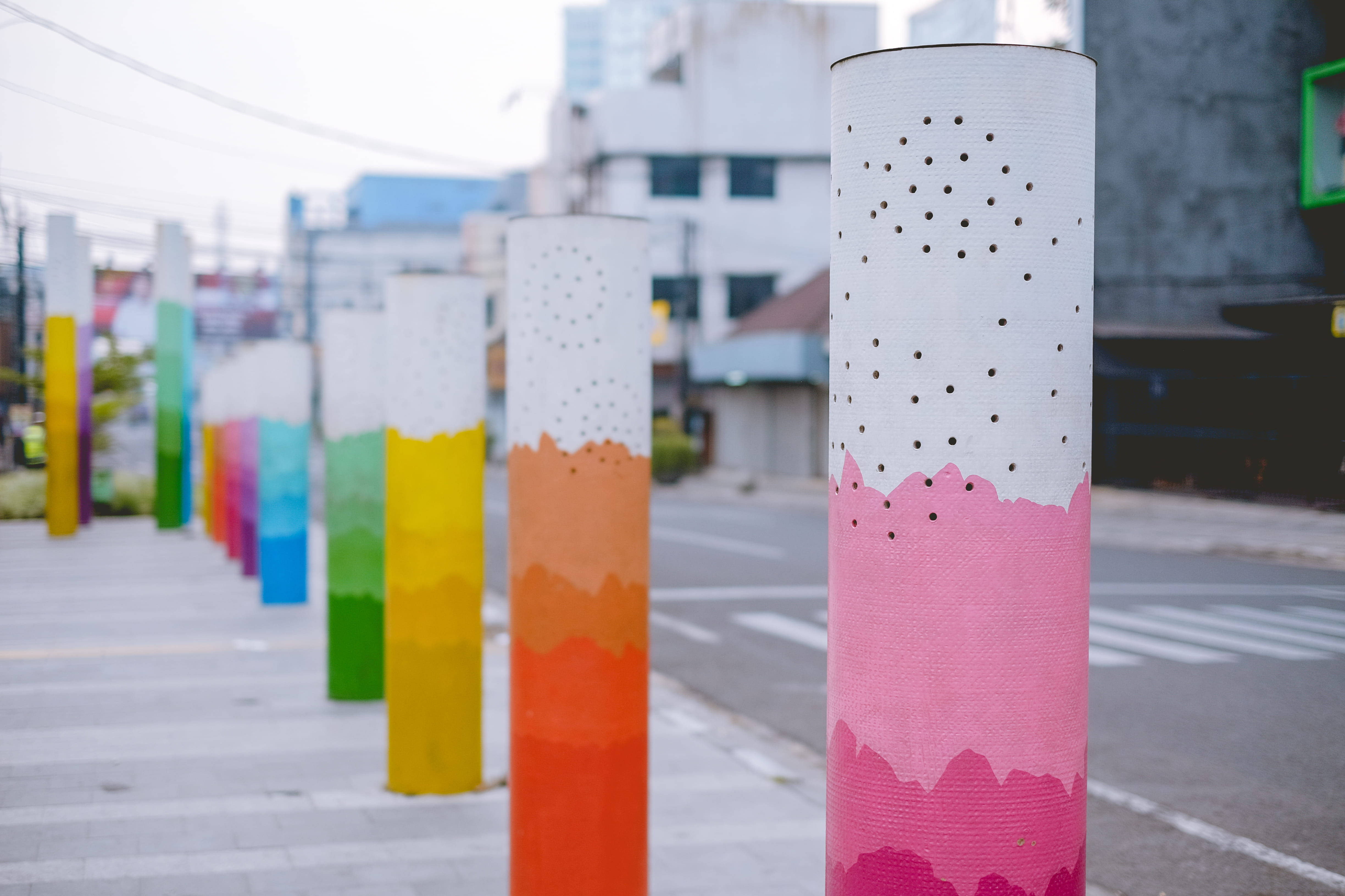 Bandung, colorful painted bollards, gradient mountain designs, 4K Desktop Wallpaper
